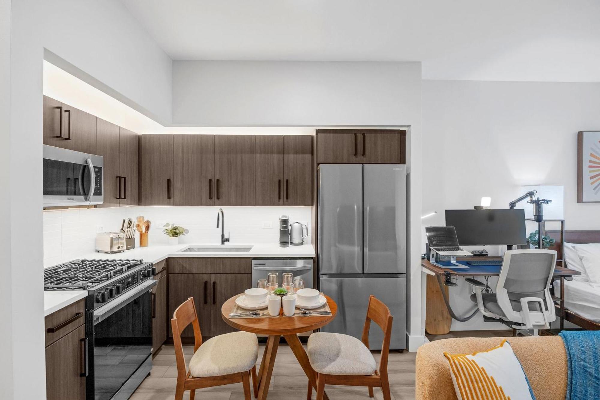 Apartment Fidi W Work Setup By Anyplace - 11680 New York