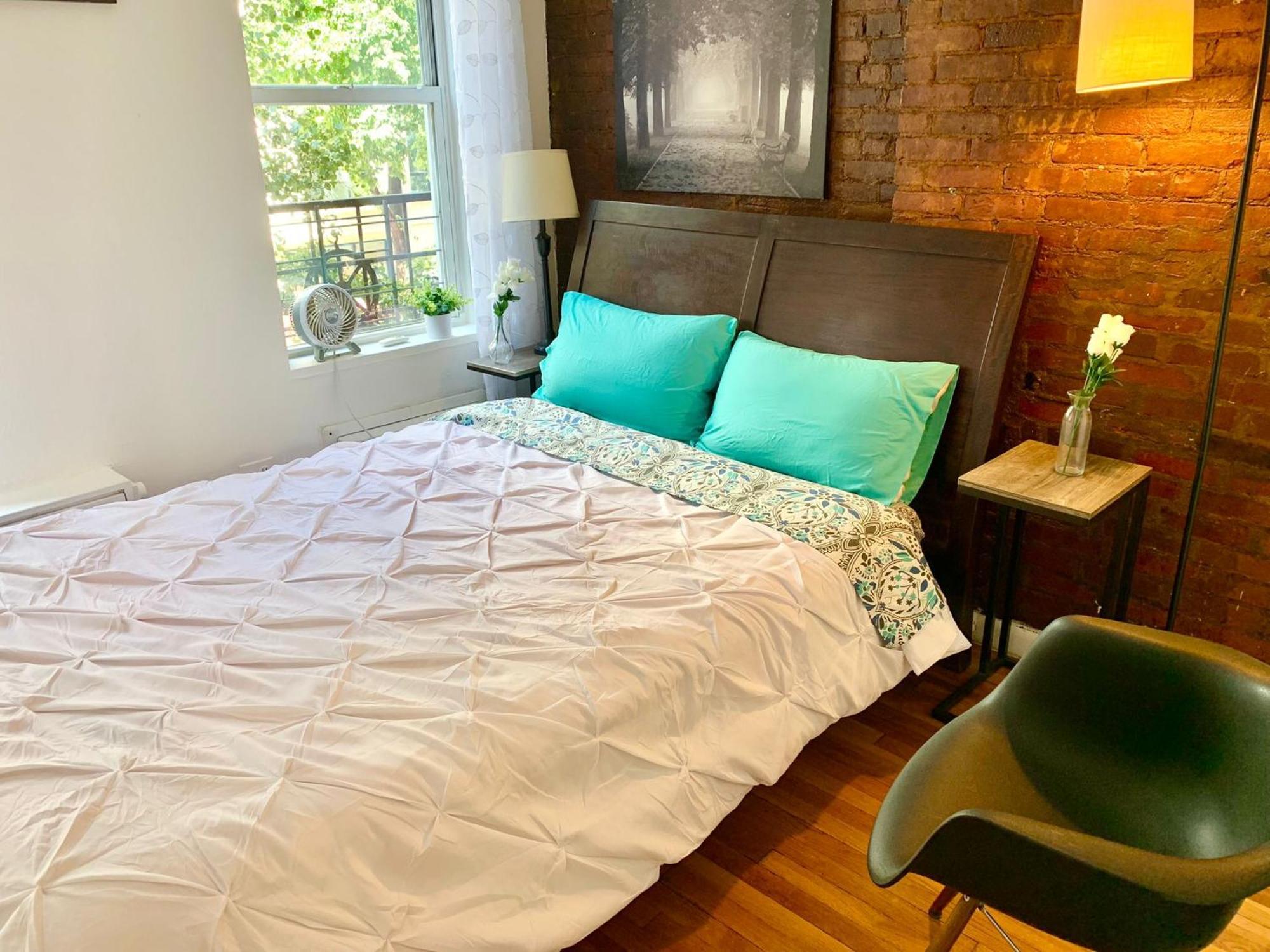 Prime Location 2 Bedrooms Upper East Side * New York