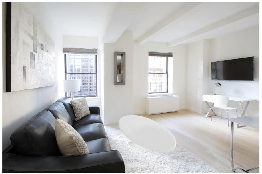 Apartment 1-bedroom At Midtown Manhattan New York