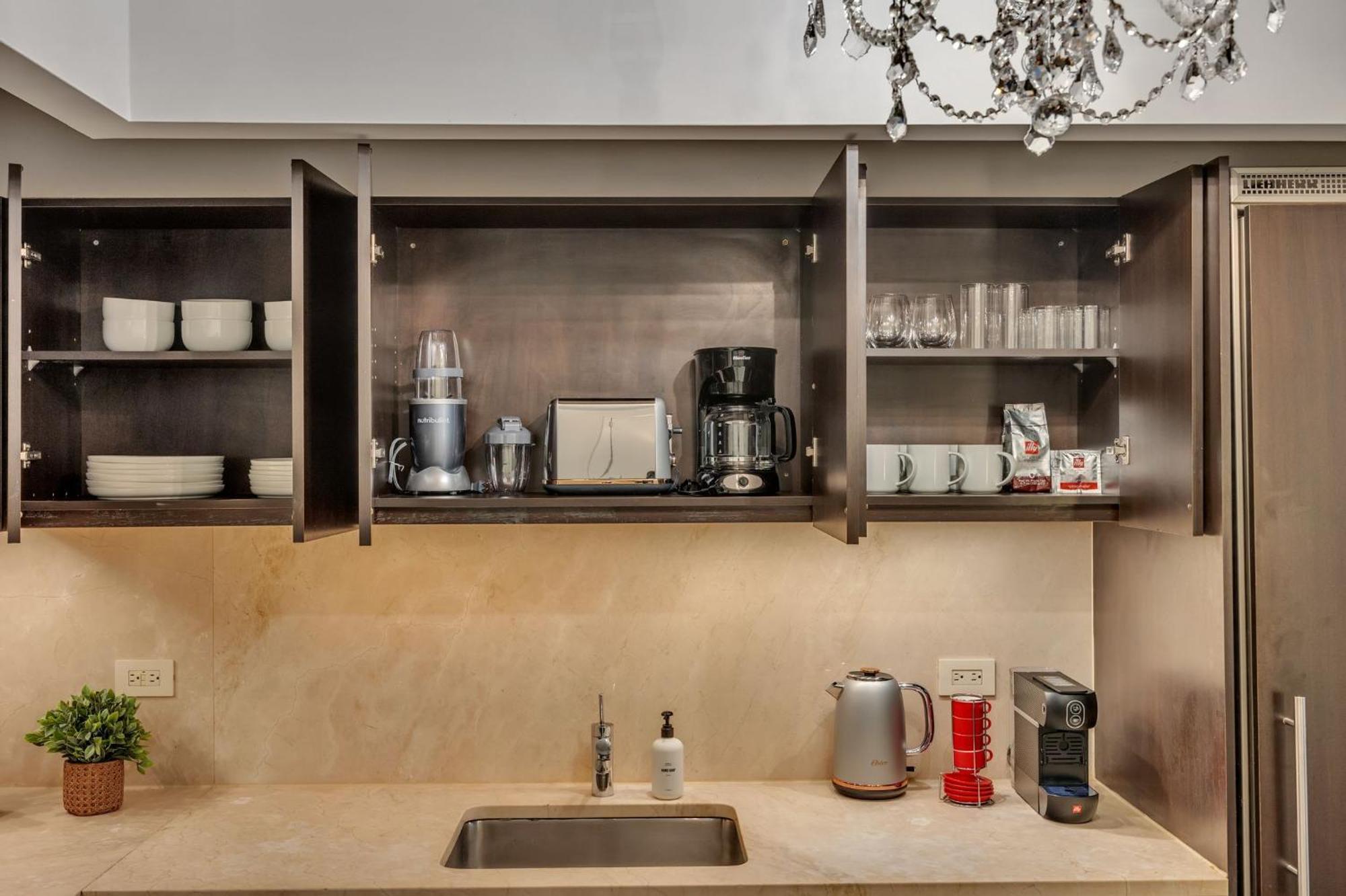 Fidi W Work Setup By Anyplace - 11660 Apartment *