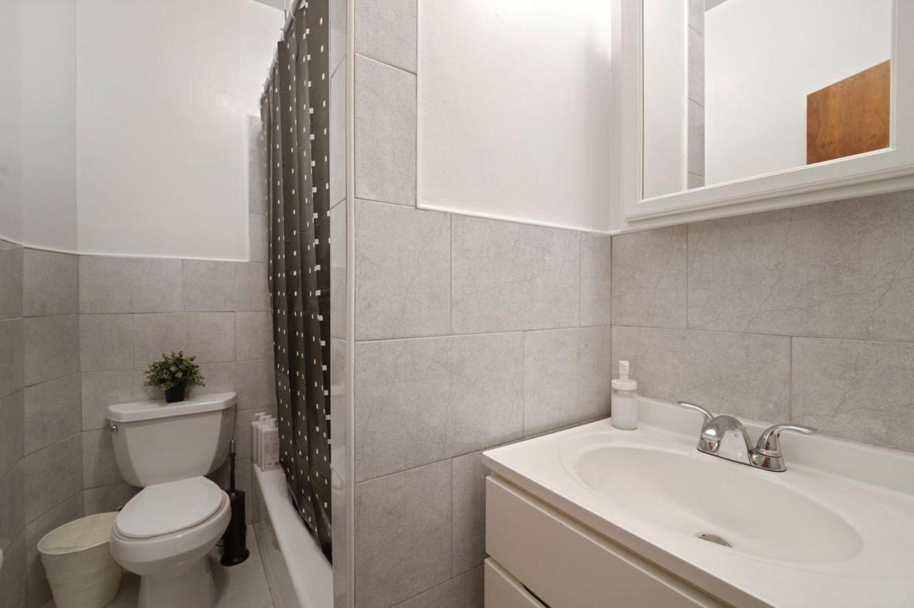 Apartment Bright 3bd Unit Close To Columbia & Park