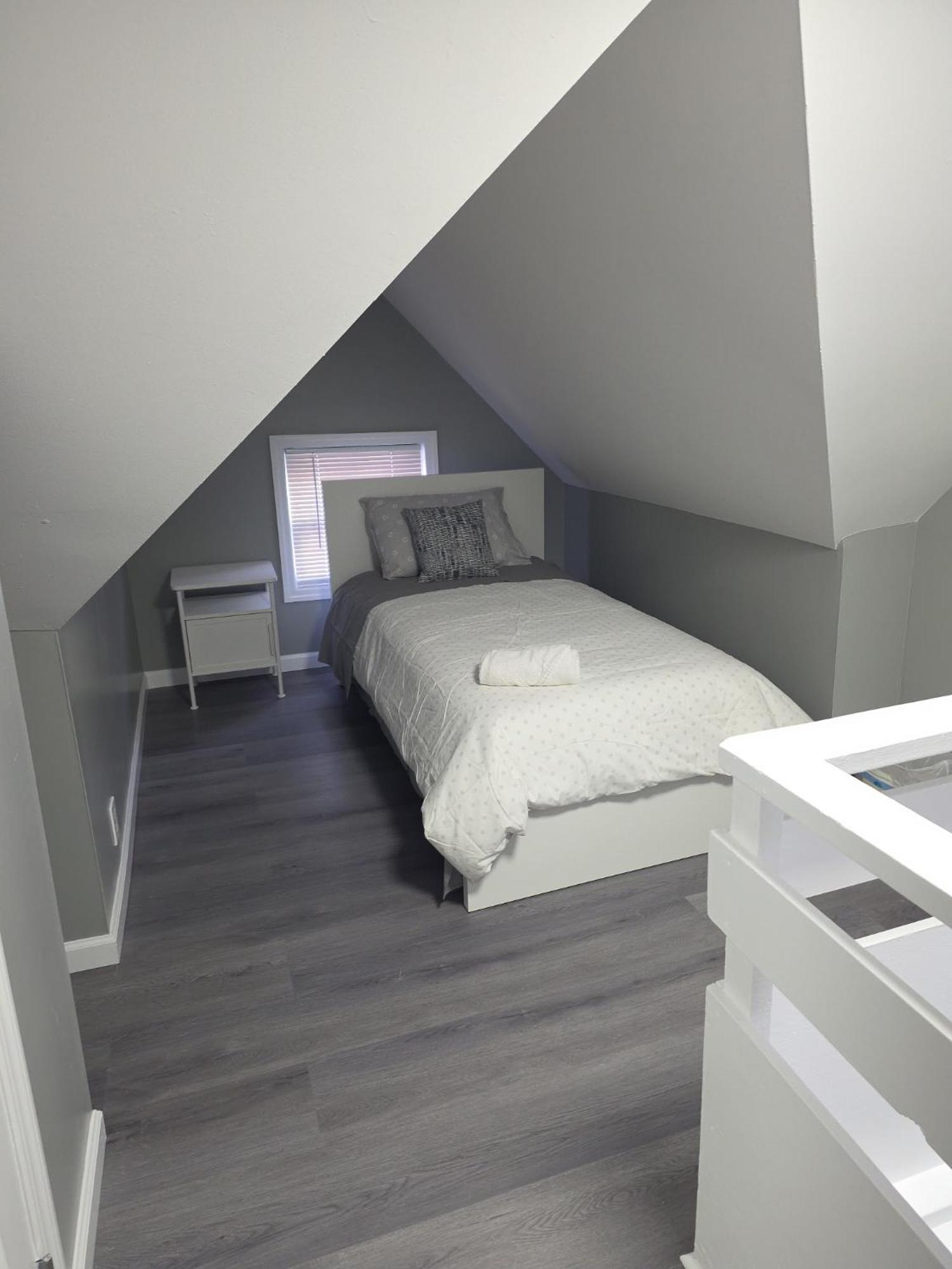 Apartment Grand & Times Square In 25-30 Mins!! *