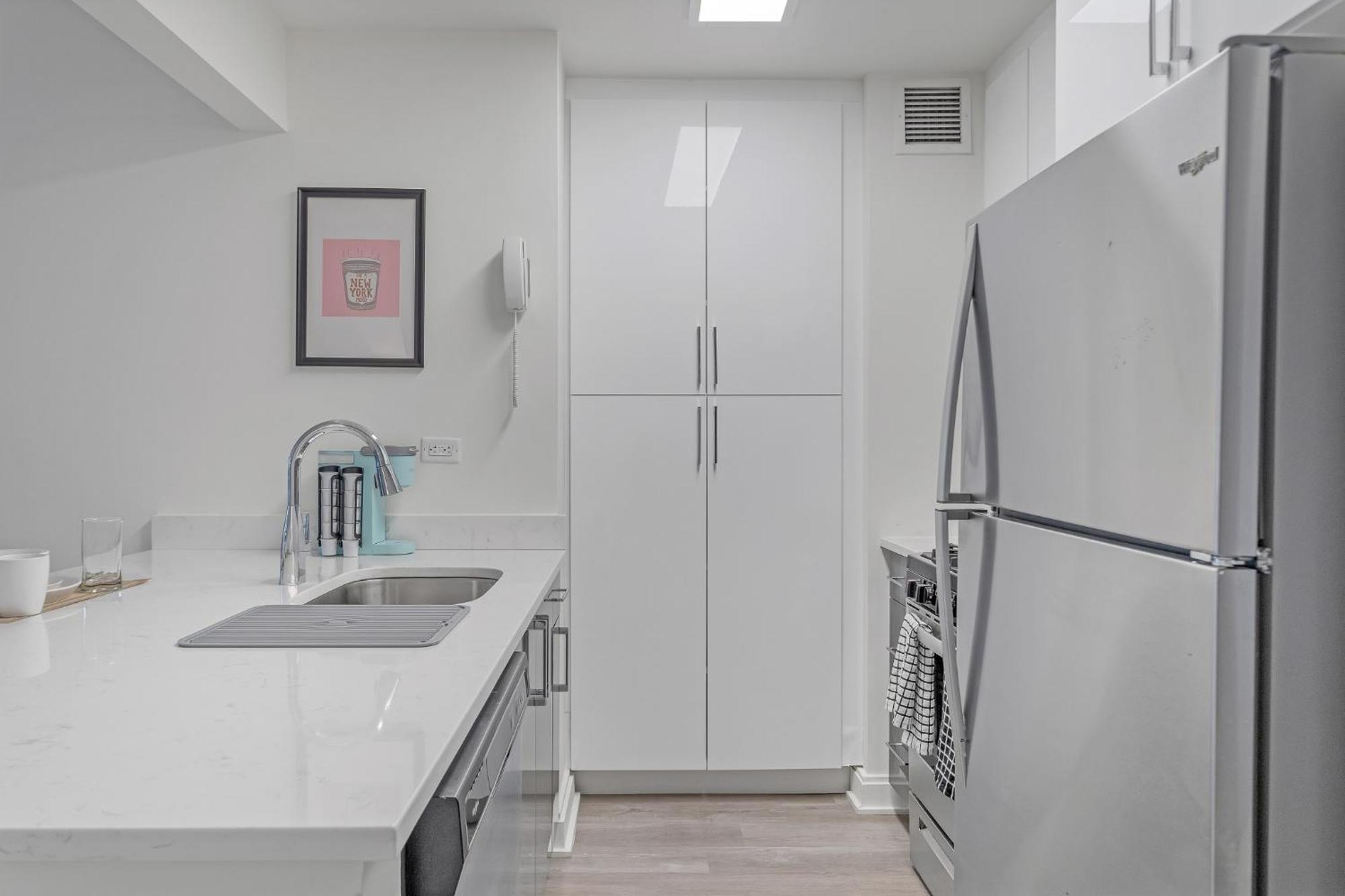 Apartment Fidi W Work Setup By Anyplace - 11431 New York