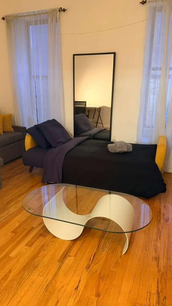 Apartment Harlem Cozy Elegance And Culture New York