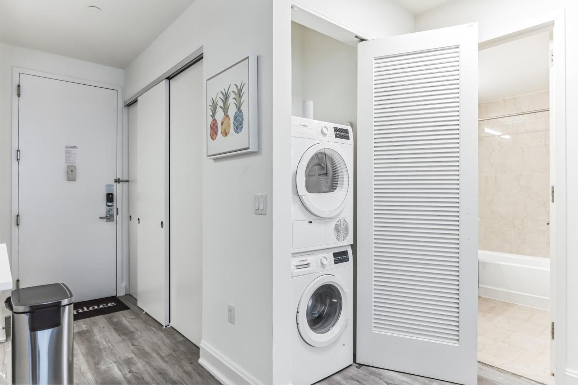 Fidi 1 Bedroom W Work Setupby Anyplace - 11667