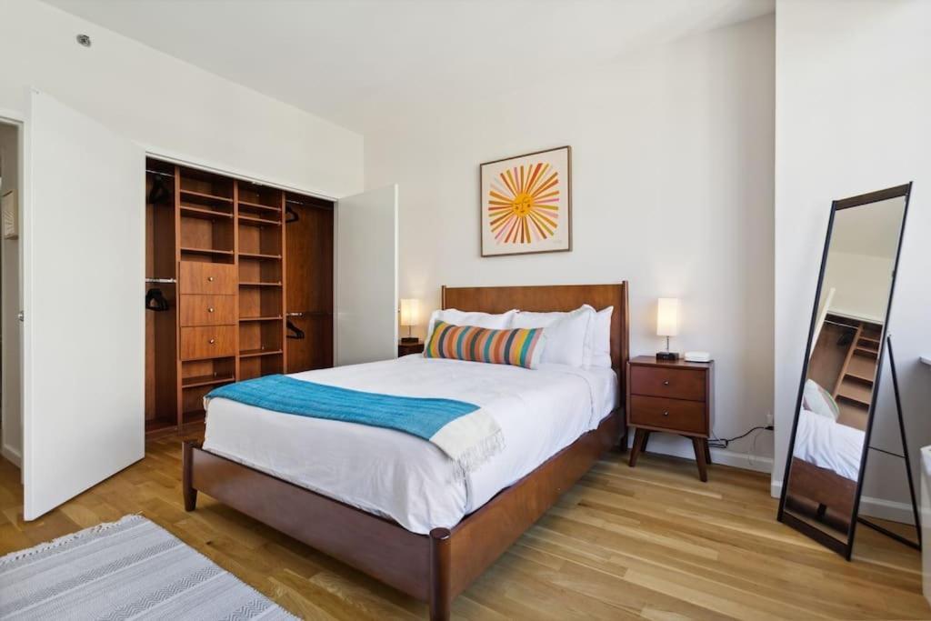 Apartment Chelsea 1 Bedroom W Work Setup By Anyplace - 11588