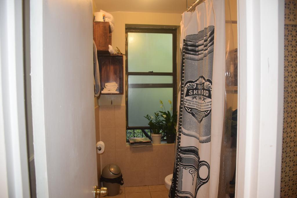 Hell's Kitchen - One Bedroom New York