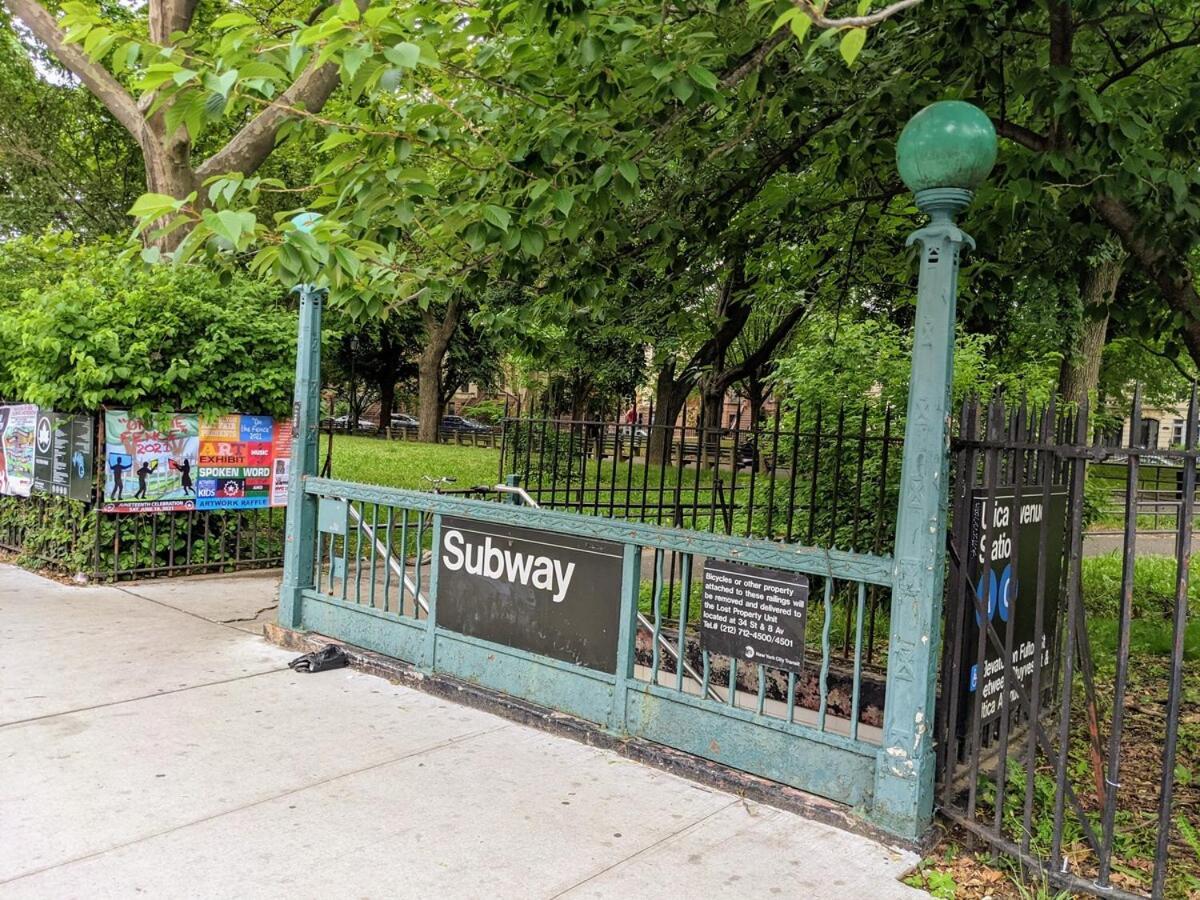 Luxury Duplex In 1880s Brownstone W Private Garden New York