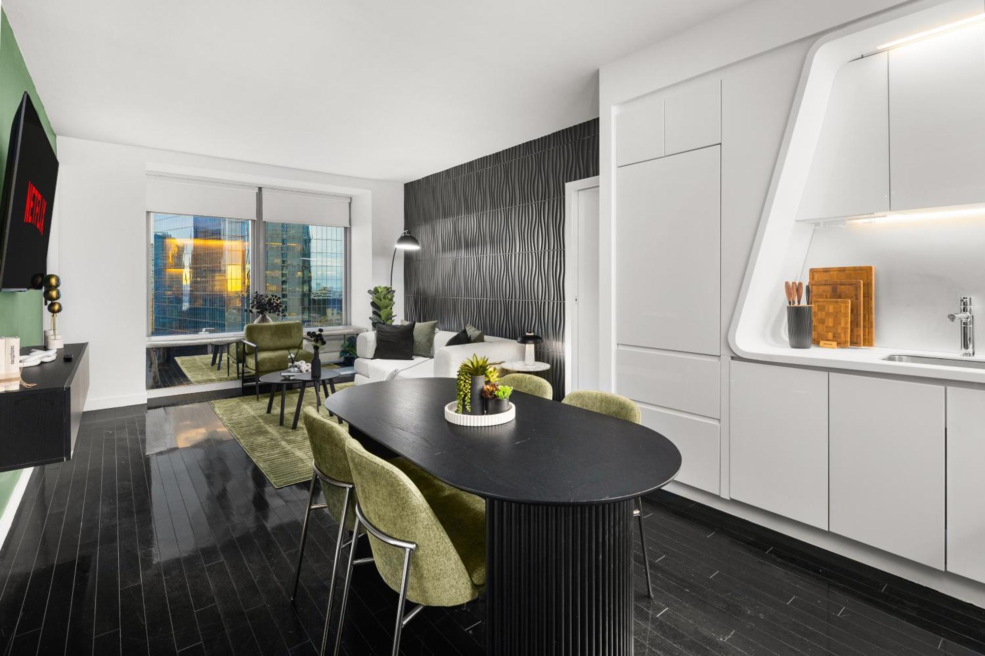 Apartment Premium Lux-penthouse In Financial District