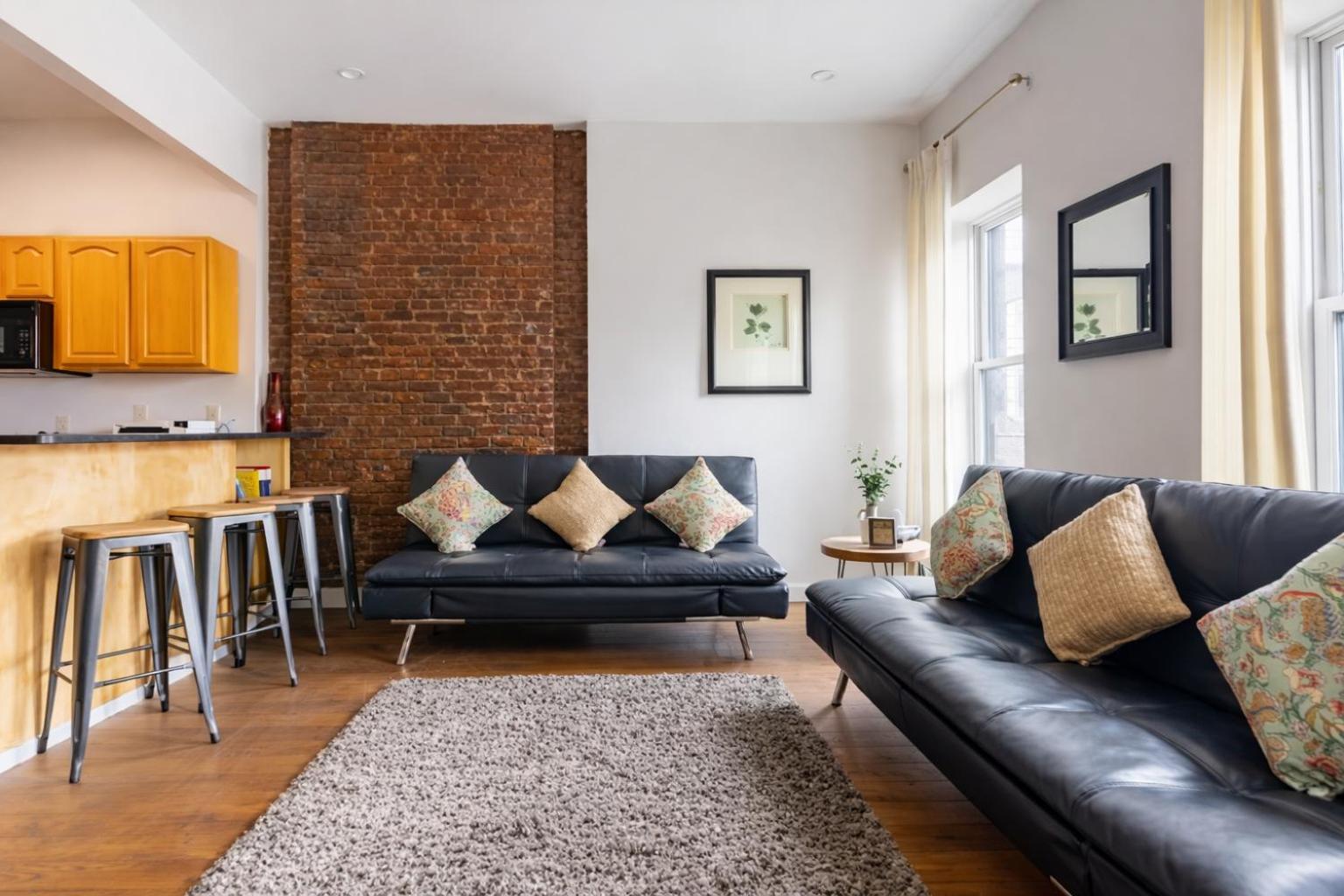 Plush & Spacious 2-bedroom In Nyc Apartment