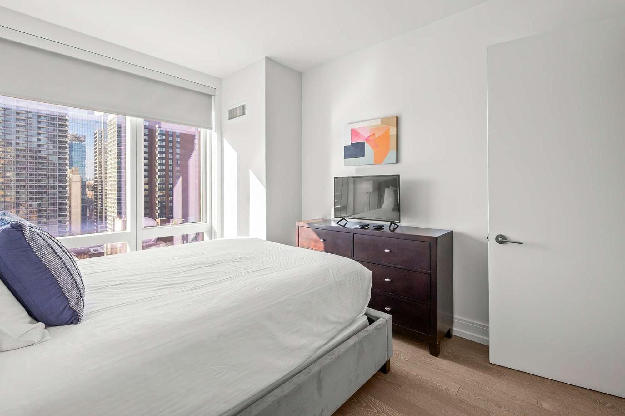 Spacious Luxury With Wash And Dryer New York