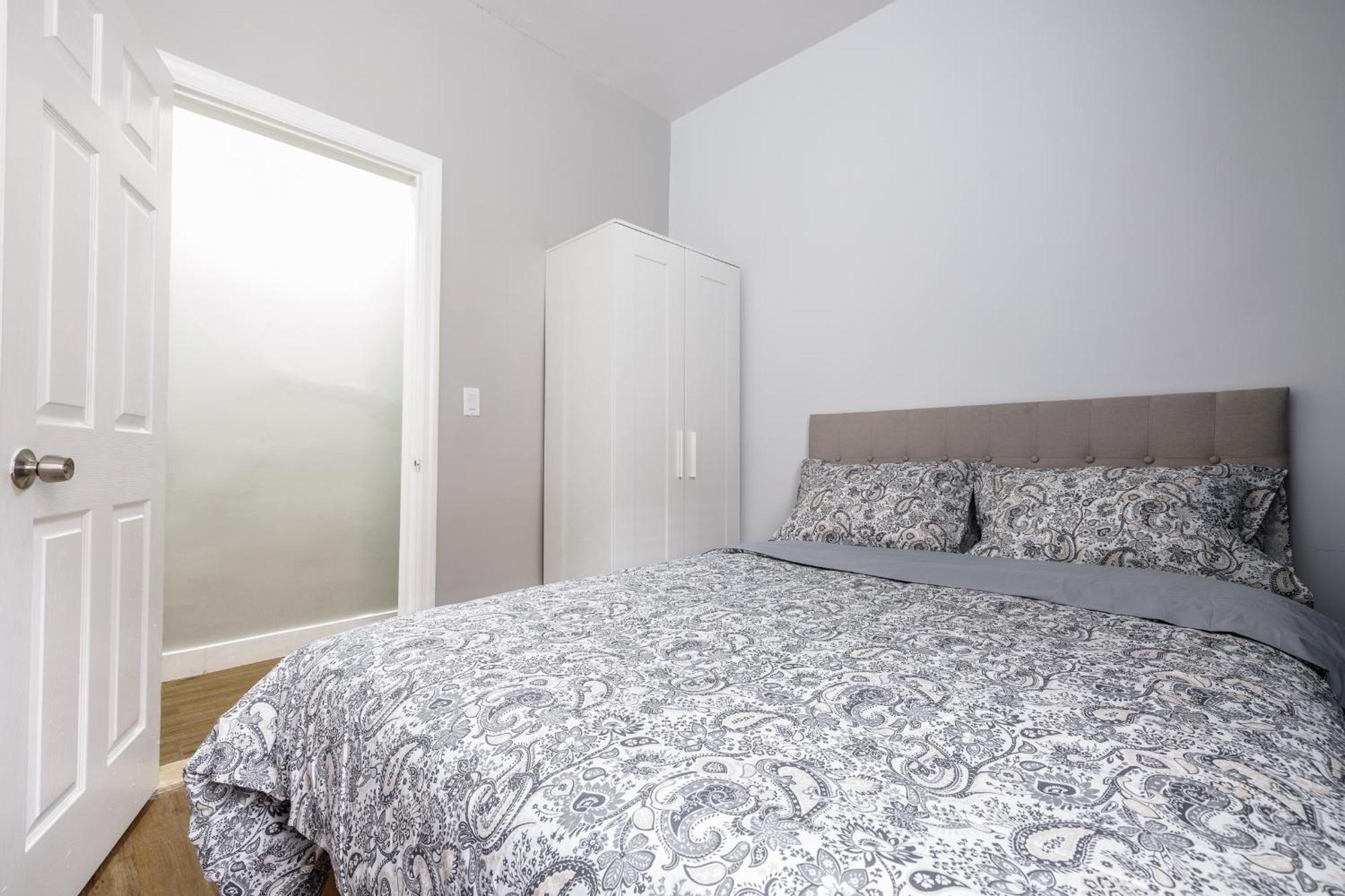 Spacious 4 Bedroom For Family And Group New York