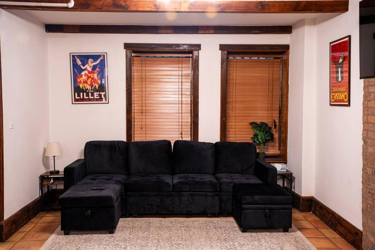 The Lexington Apartment *