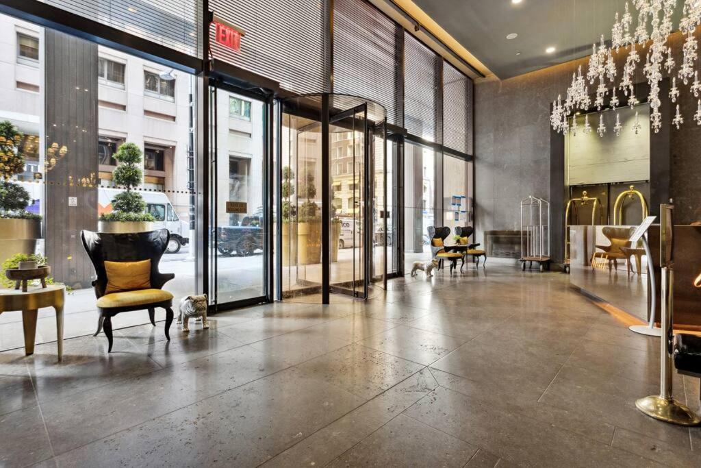 Fidi W Work Setup By Anyplace - 11653 *