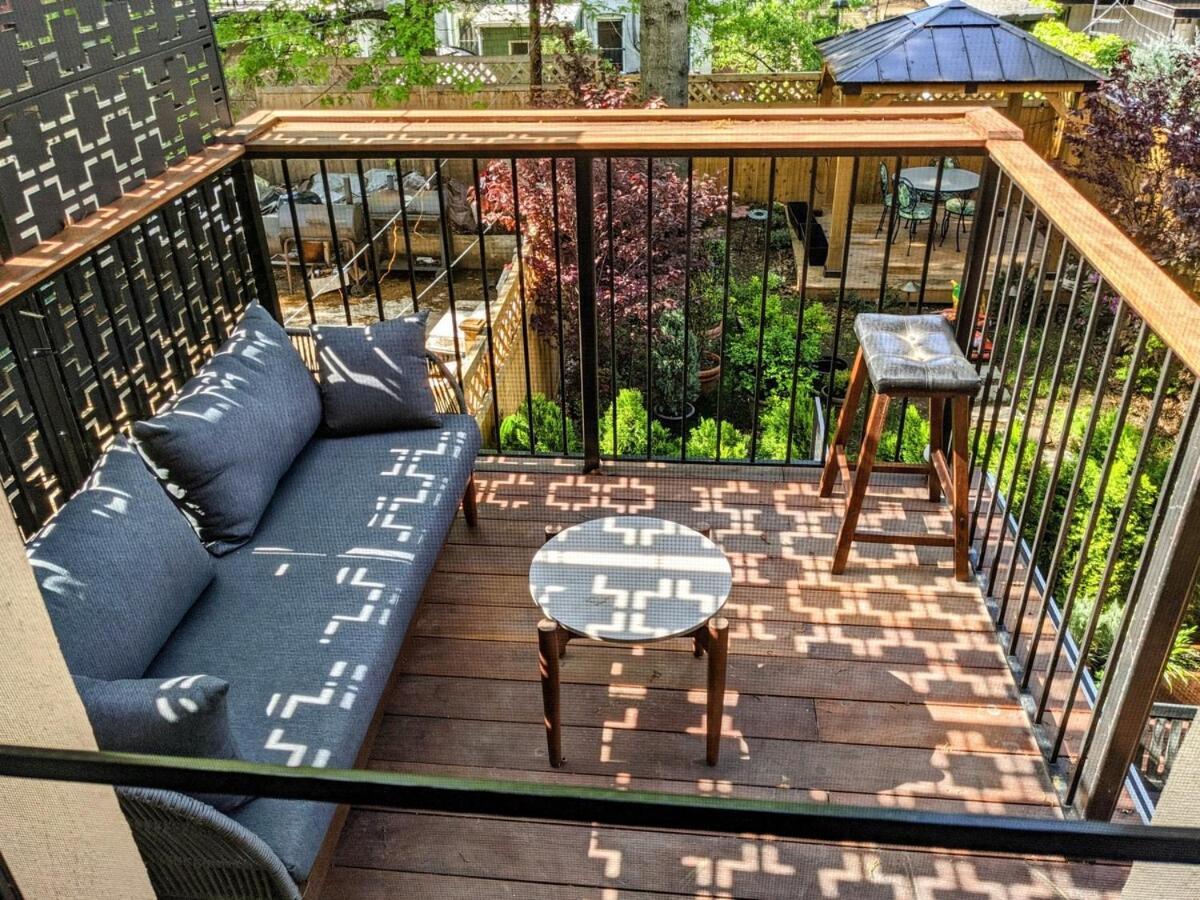 Luxury Duplex In 1880s Brownstone W Private Garden Apartment *