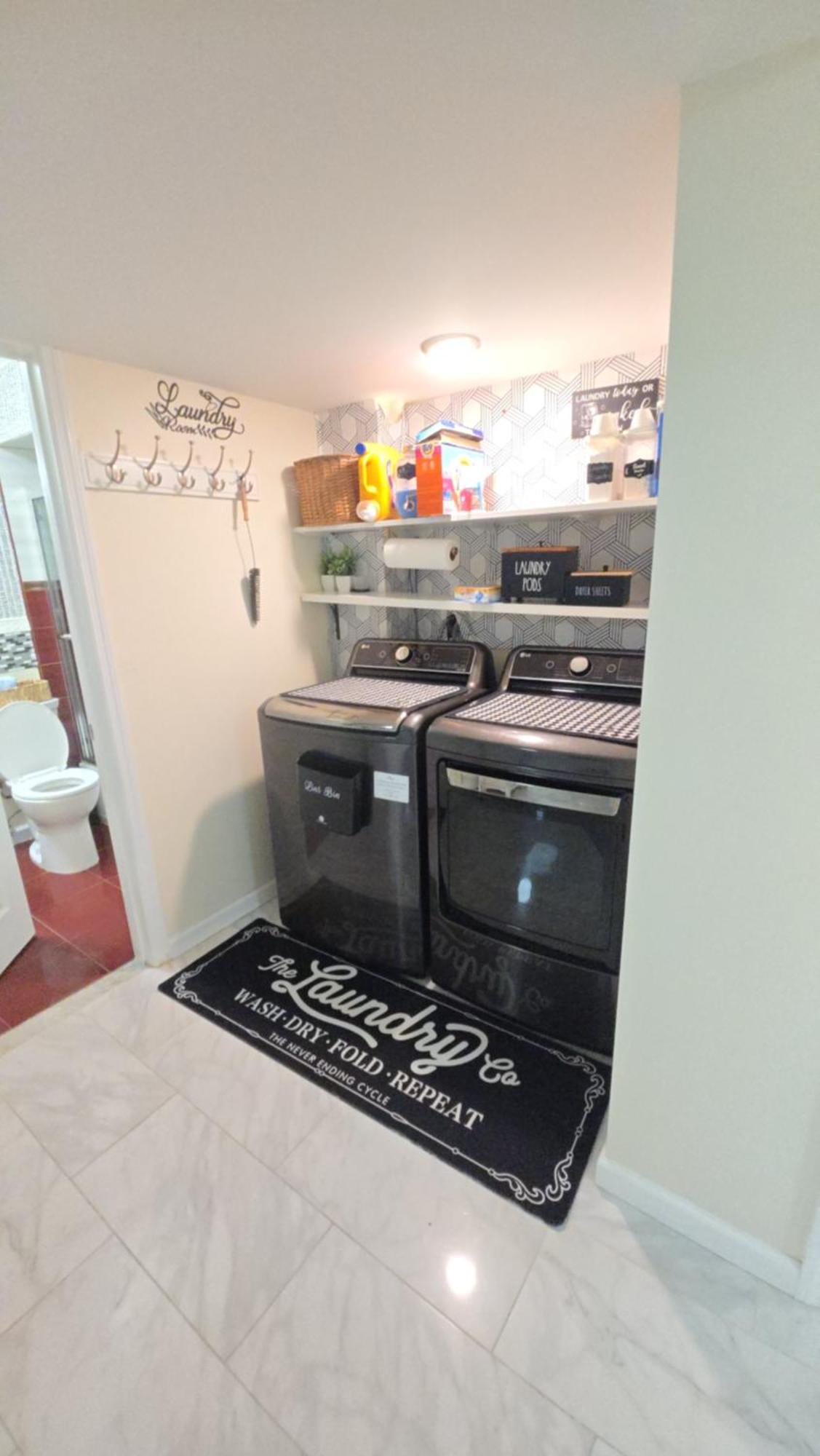 Staten Island Cozy Private 1-br Basement Close To Nyc Family & Pet Friendly * New York