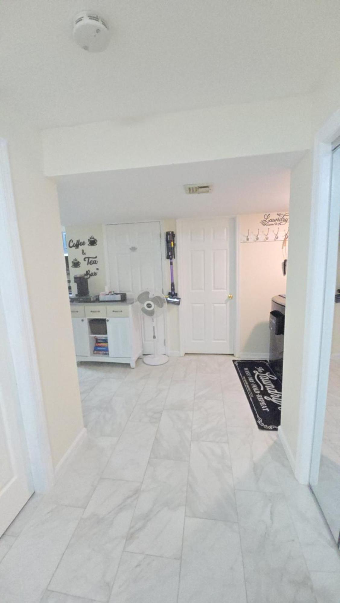 Staten Island Cozy Private 1-br Basement Close To Nyc Family & Pet Friendly New York