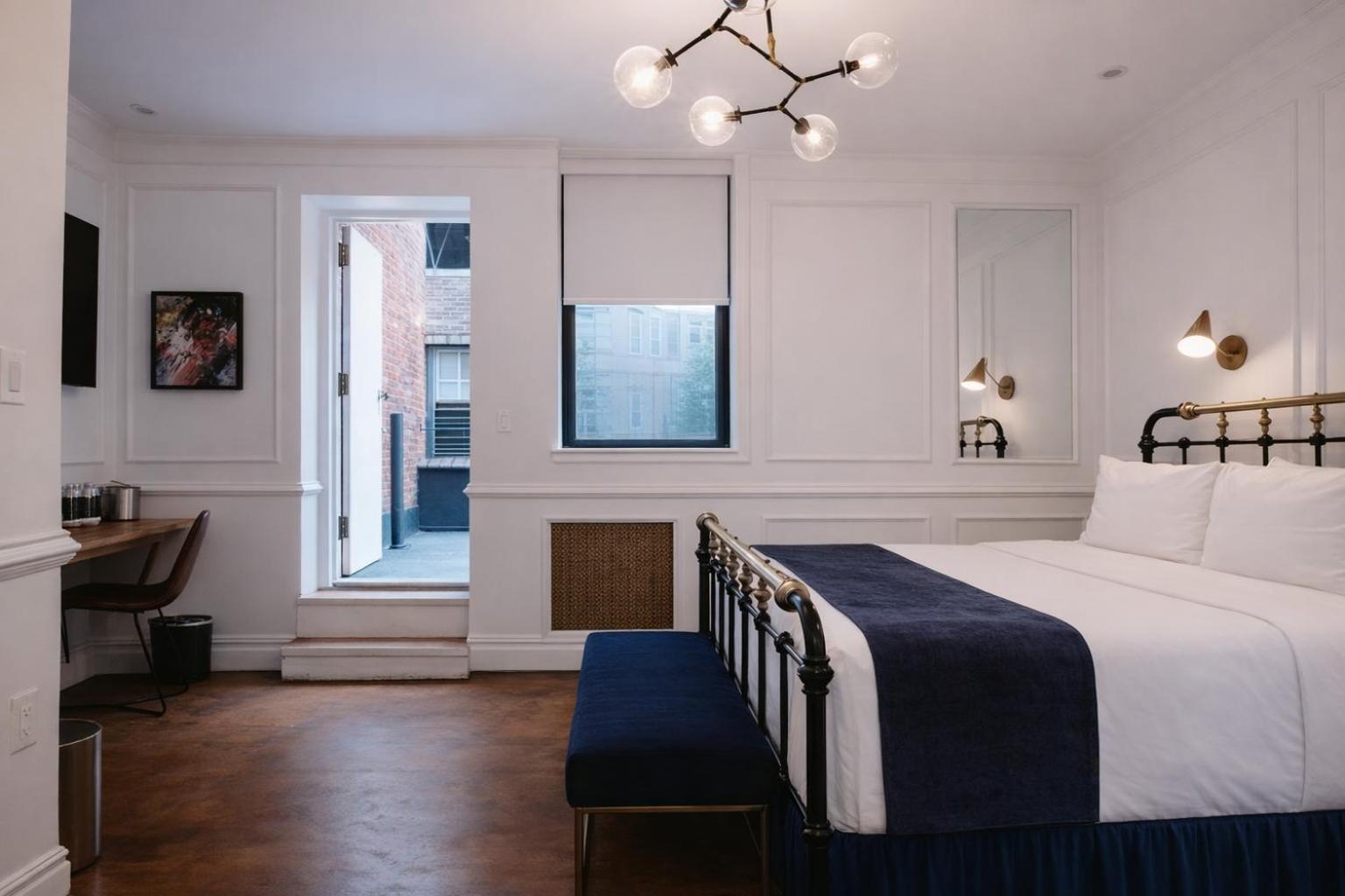 Life 4* New York