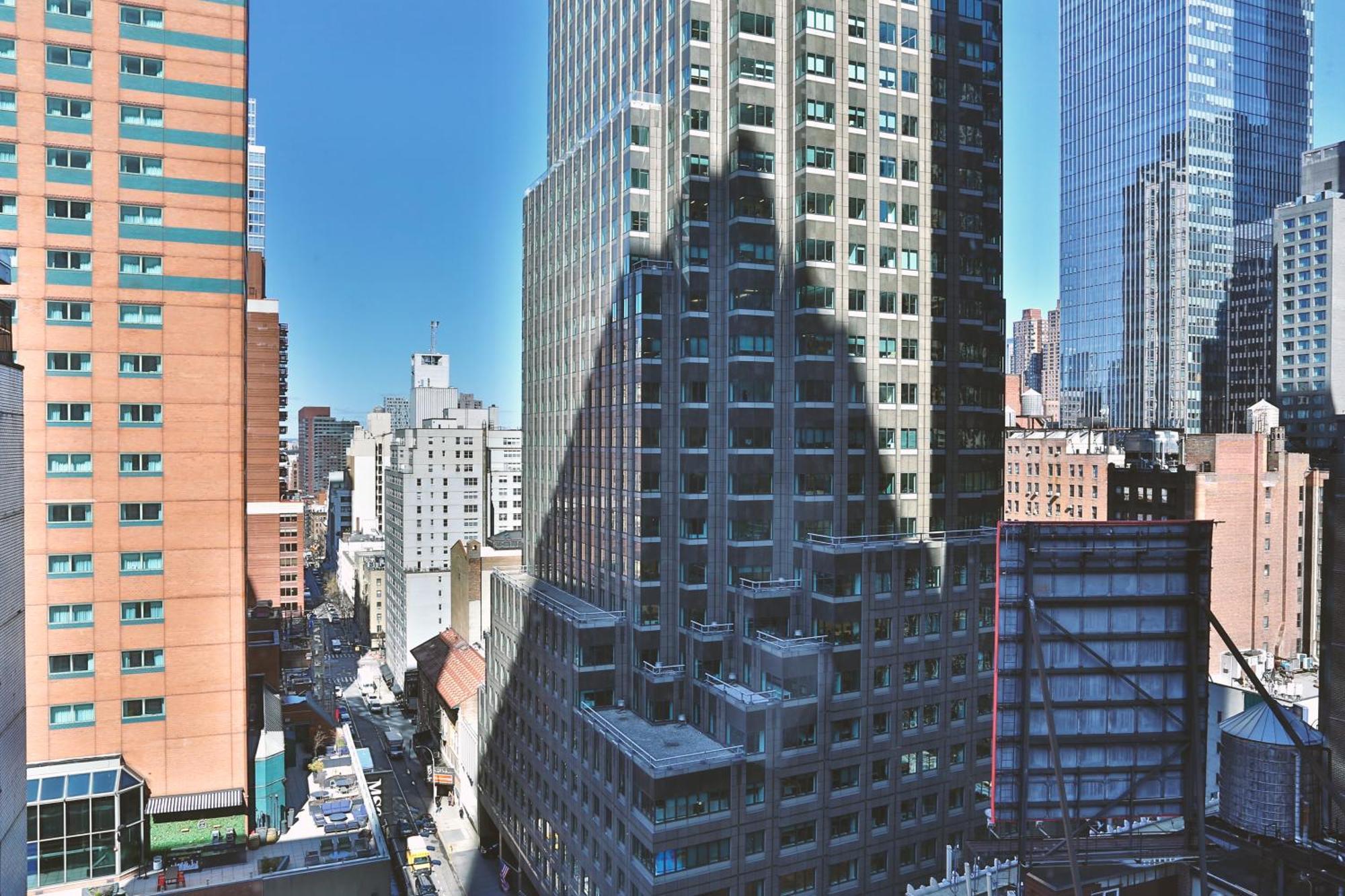 The Manhattan At Times Square 4*