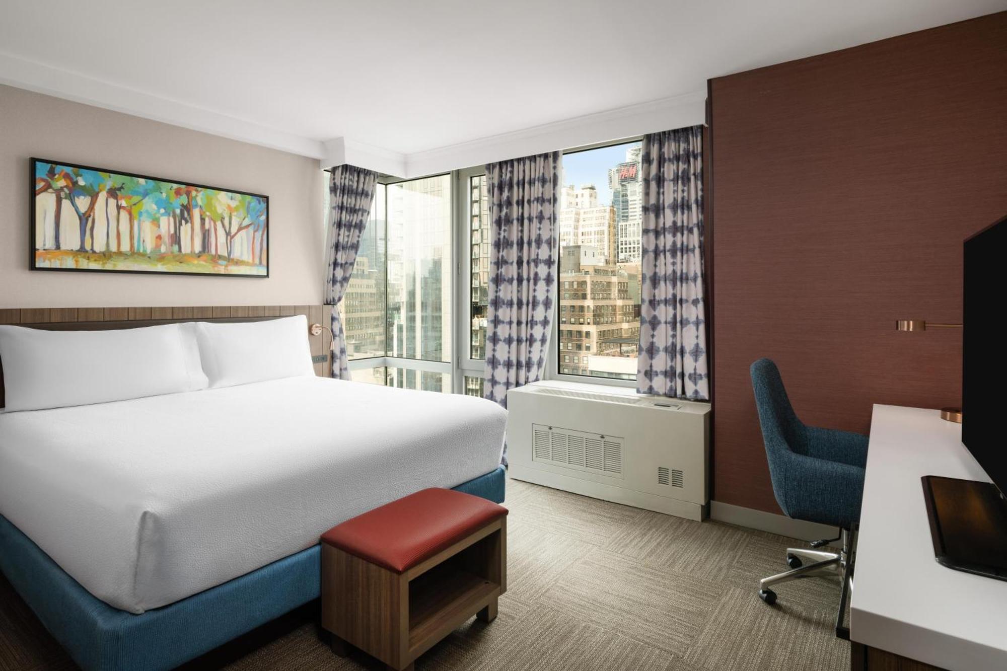 Hilton Garden West 35th Street Hotel 3*