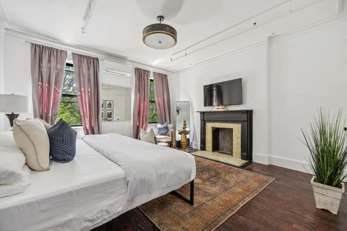 The Perfect For Large Groups Sleeps 10