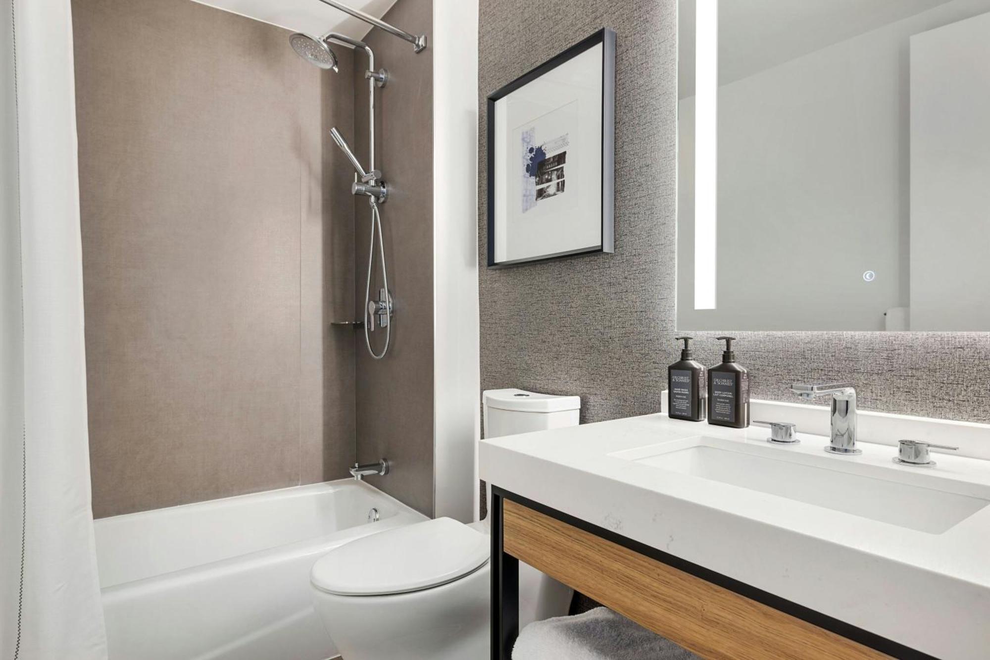 Sheraton Tribeca Hotel 4*
