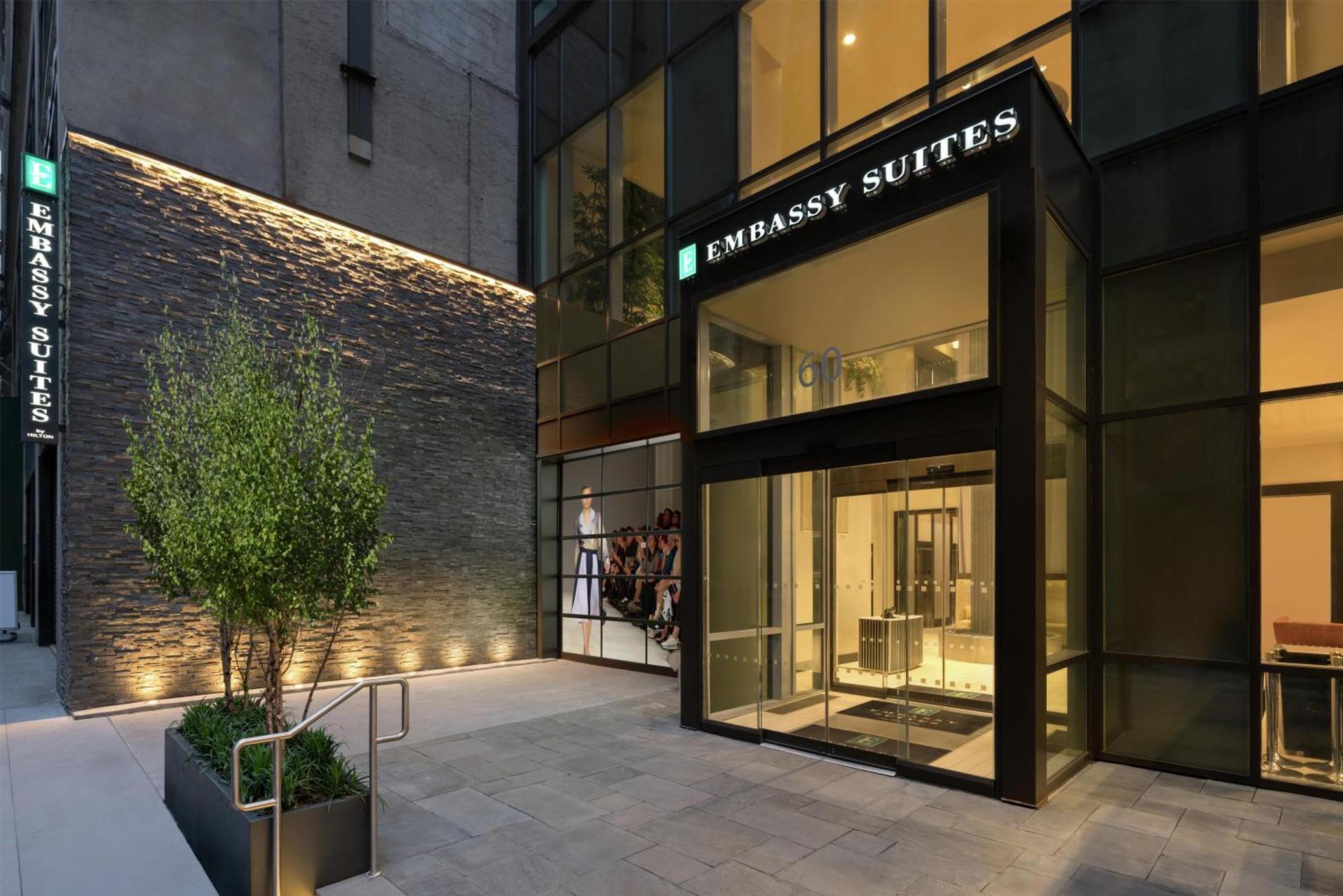Embassy By Hilton Manhattan Times Square