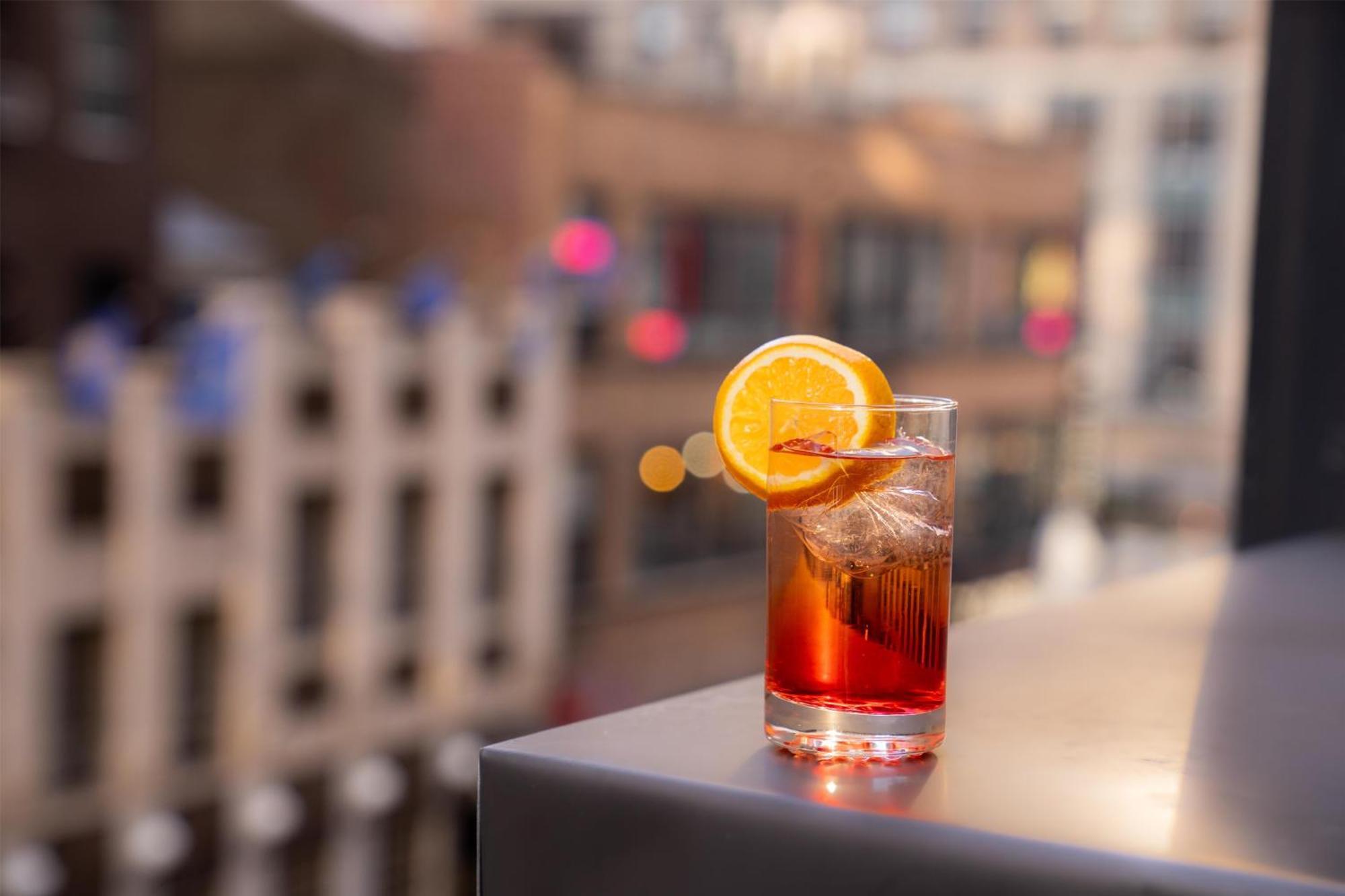 Embassy By Hilton Manhattan Times Square 4*