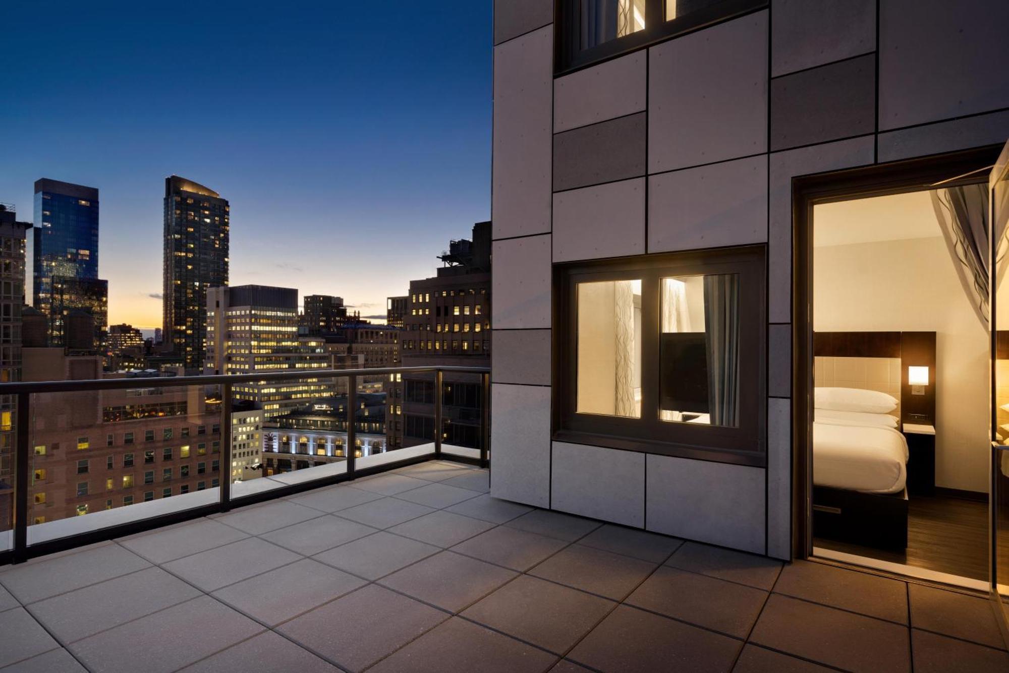 Embassy By Hilton Manhattan Times Square Hotel 4*
