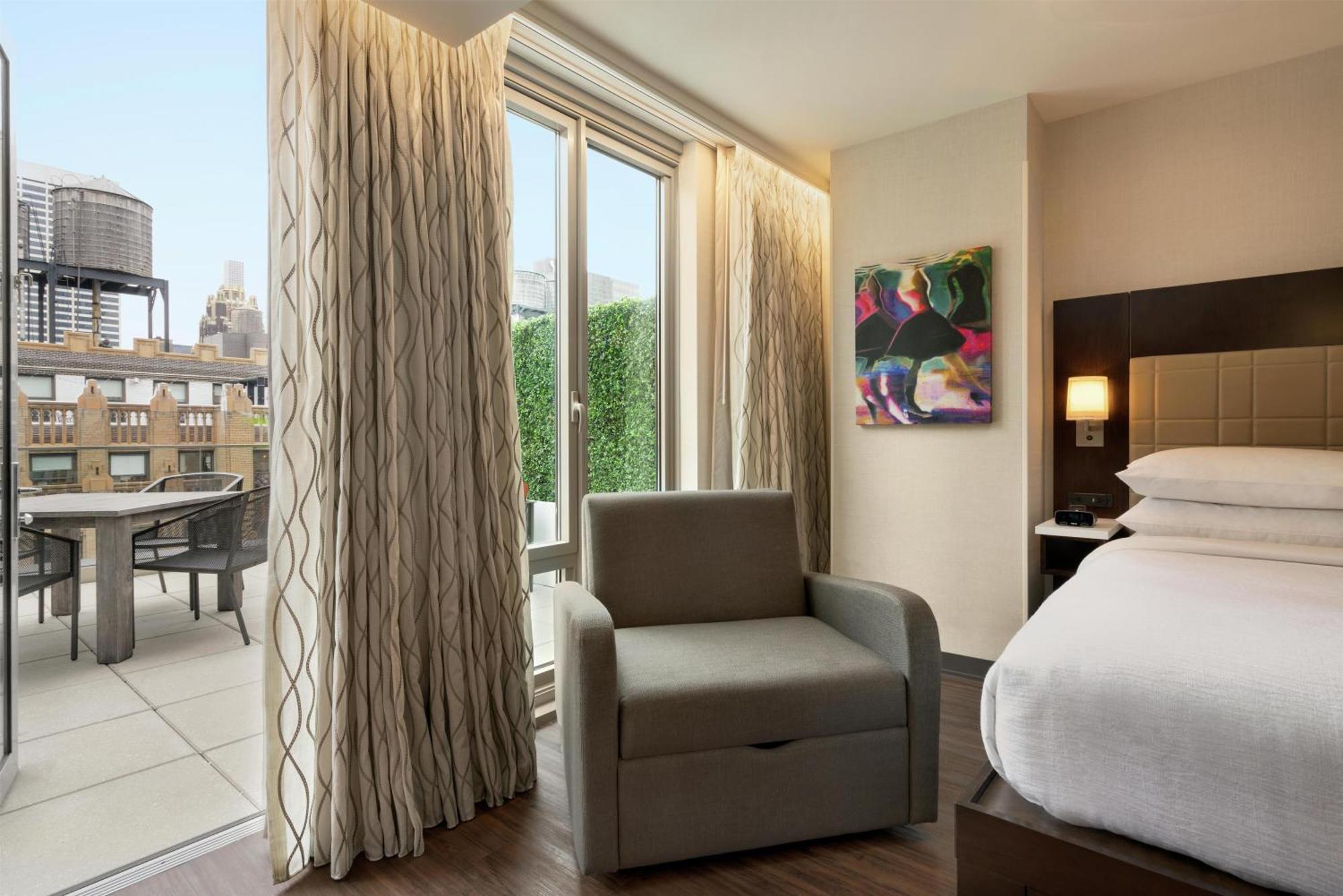 Hotel Embassy By Hilton Manhattan Times Square New York
