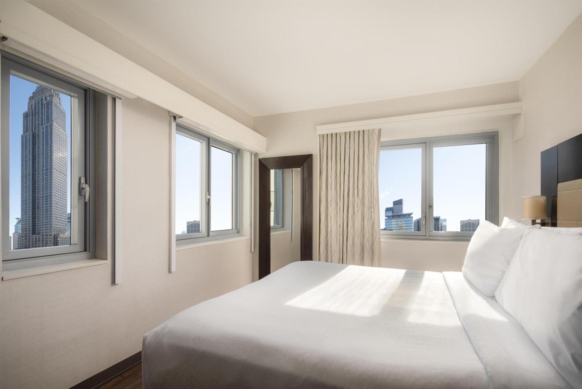Embassy By Hilton Manhattan Times Square 4* New York