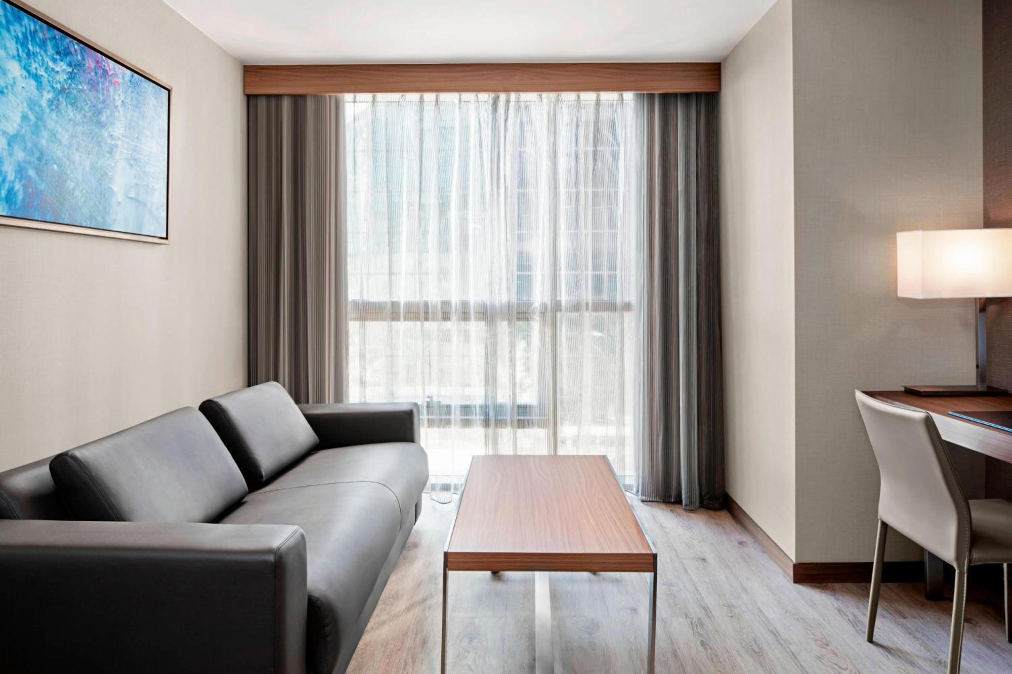 Hotel Ac By Marriott Downtown New York