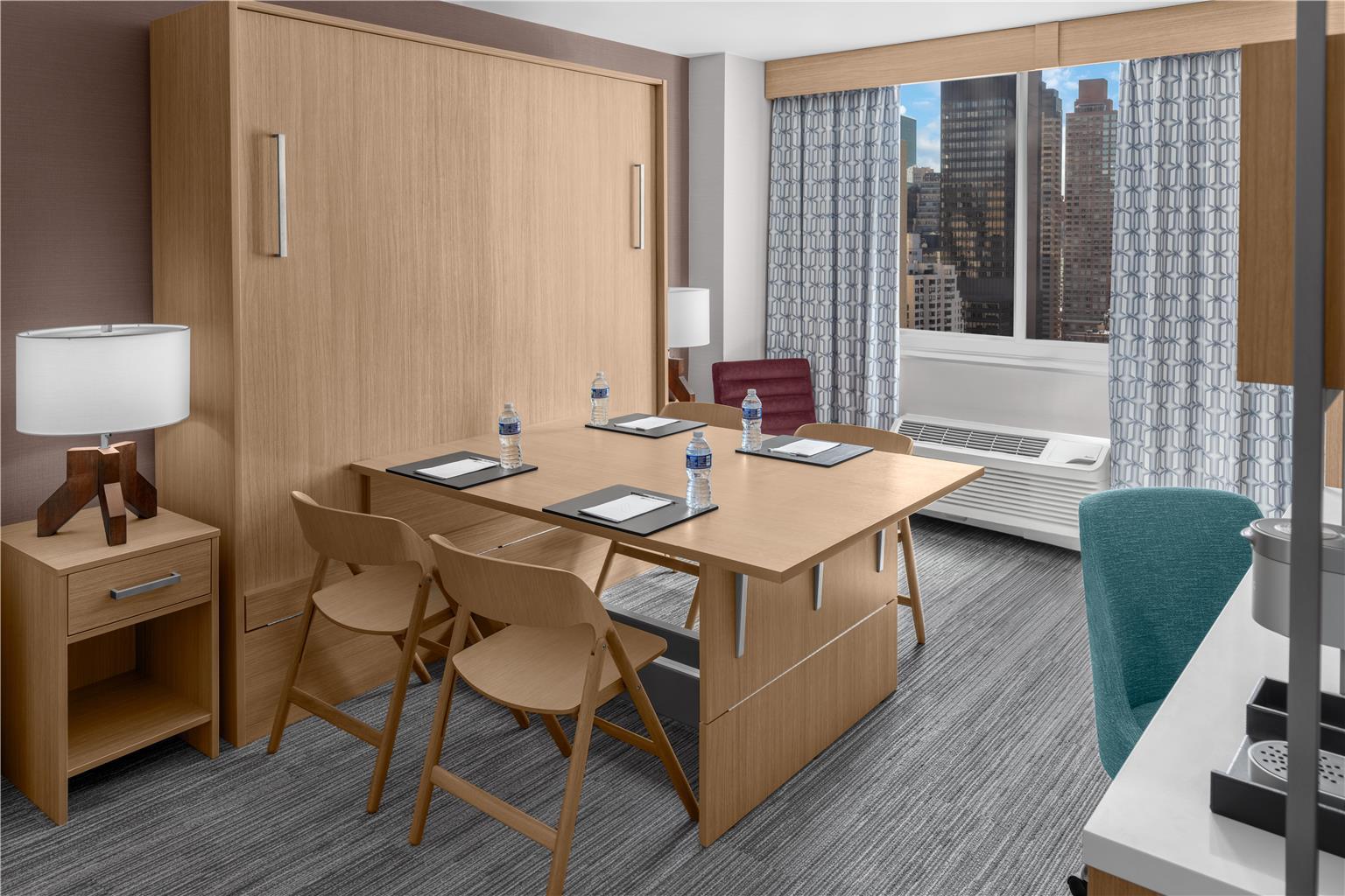 Hilton Garden Manhattan Midtown East 3*