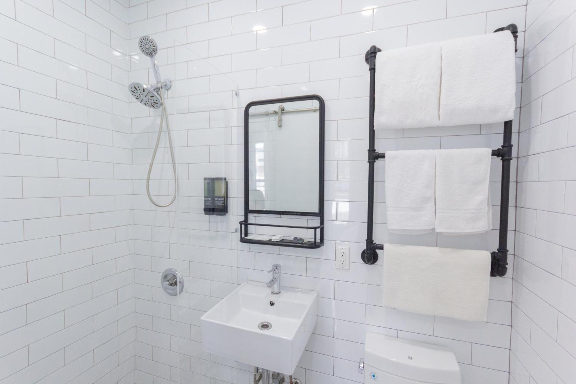 Jgstay - Times Square Hotel 3*