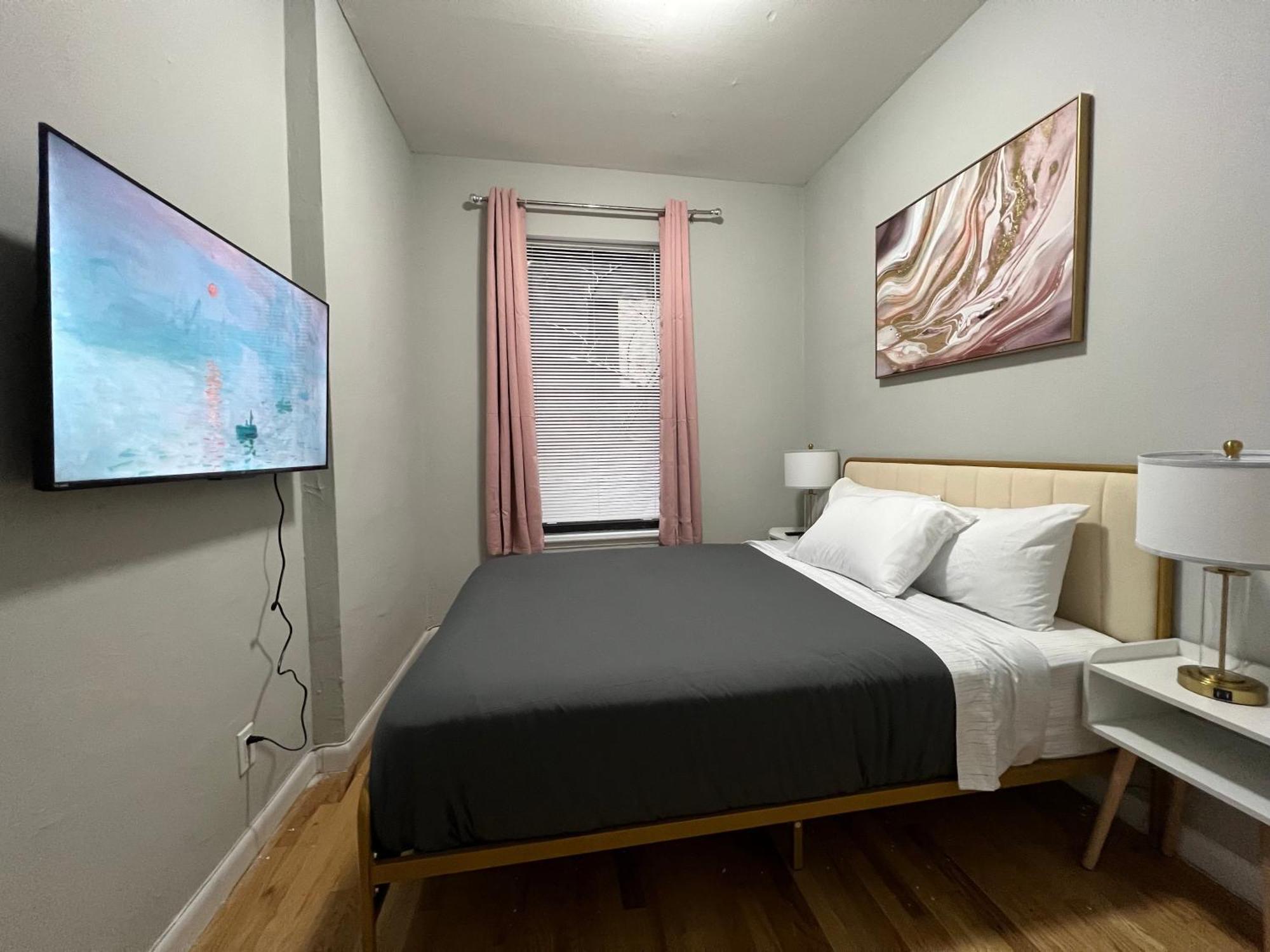 Park Plaza Apartment New York