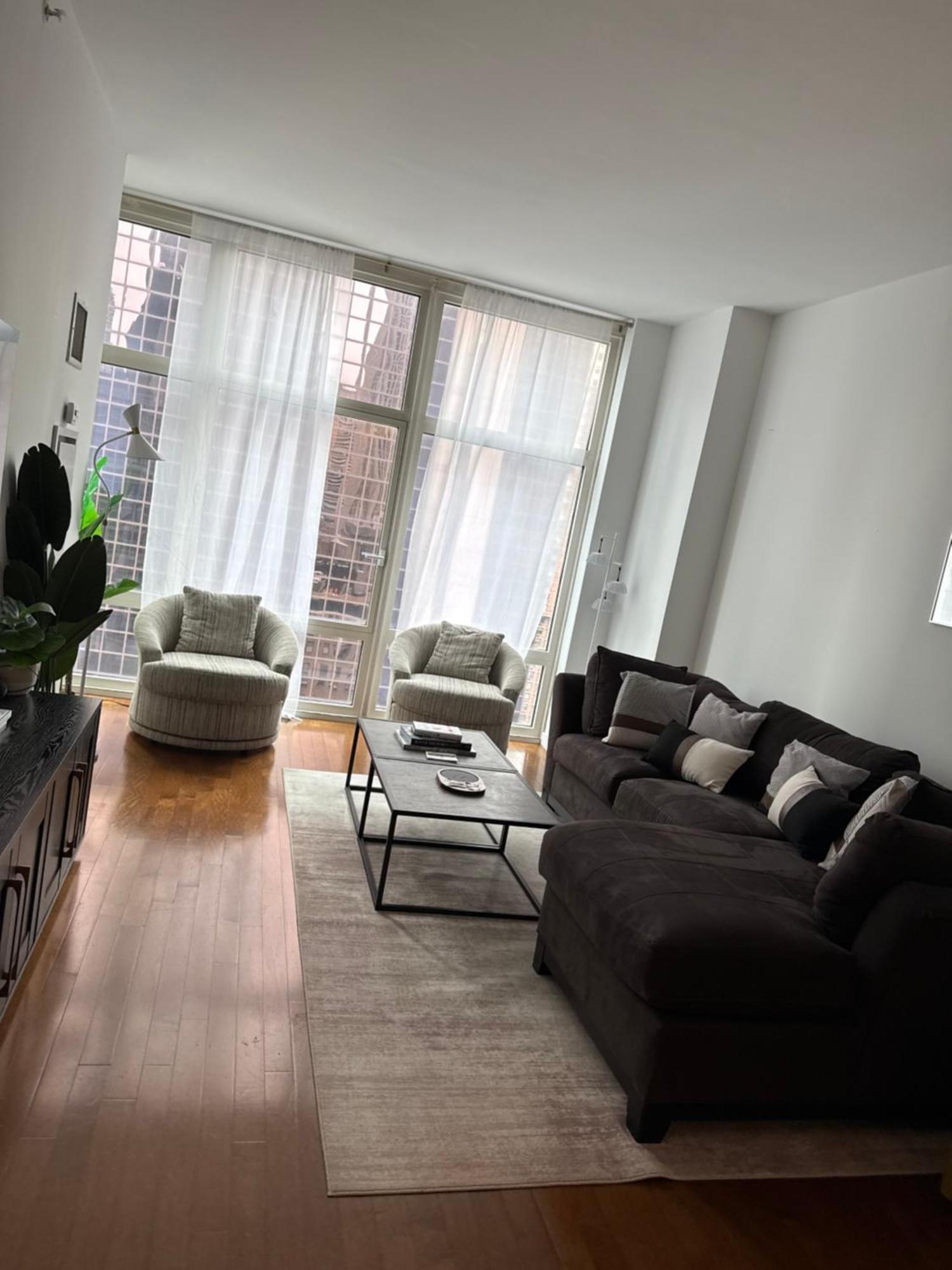 Luxurious In Times Square Nyc - 30-day Min