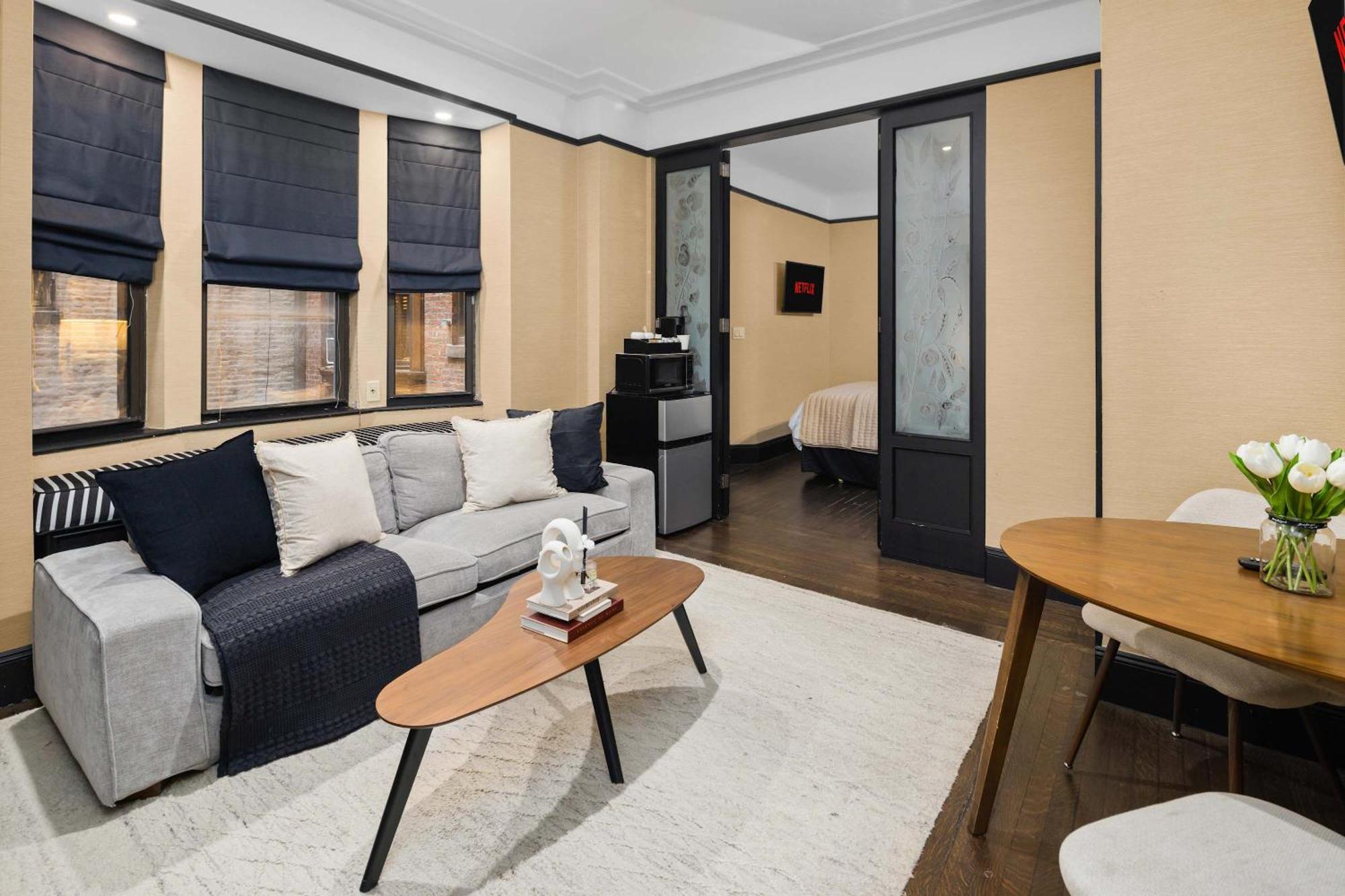 Beautiful Near Times Square With Gym & Patio Inn *