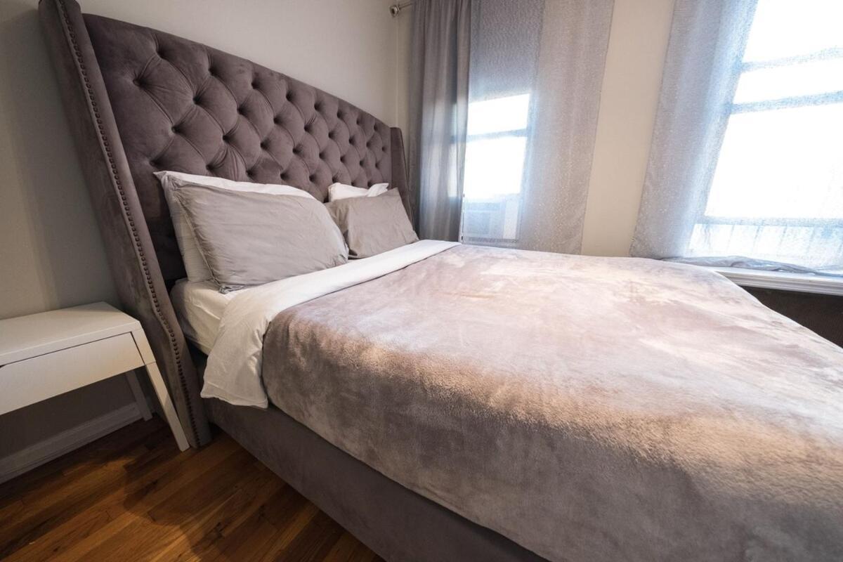 Apartment 2br Near Mount Sinai & Metropolitan Hospitals New York