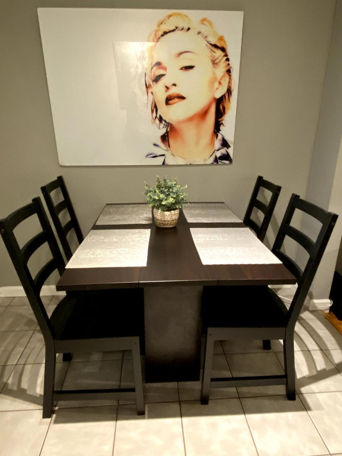 2br Near Mount Sinai & Metropolitan Hospitals * New York