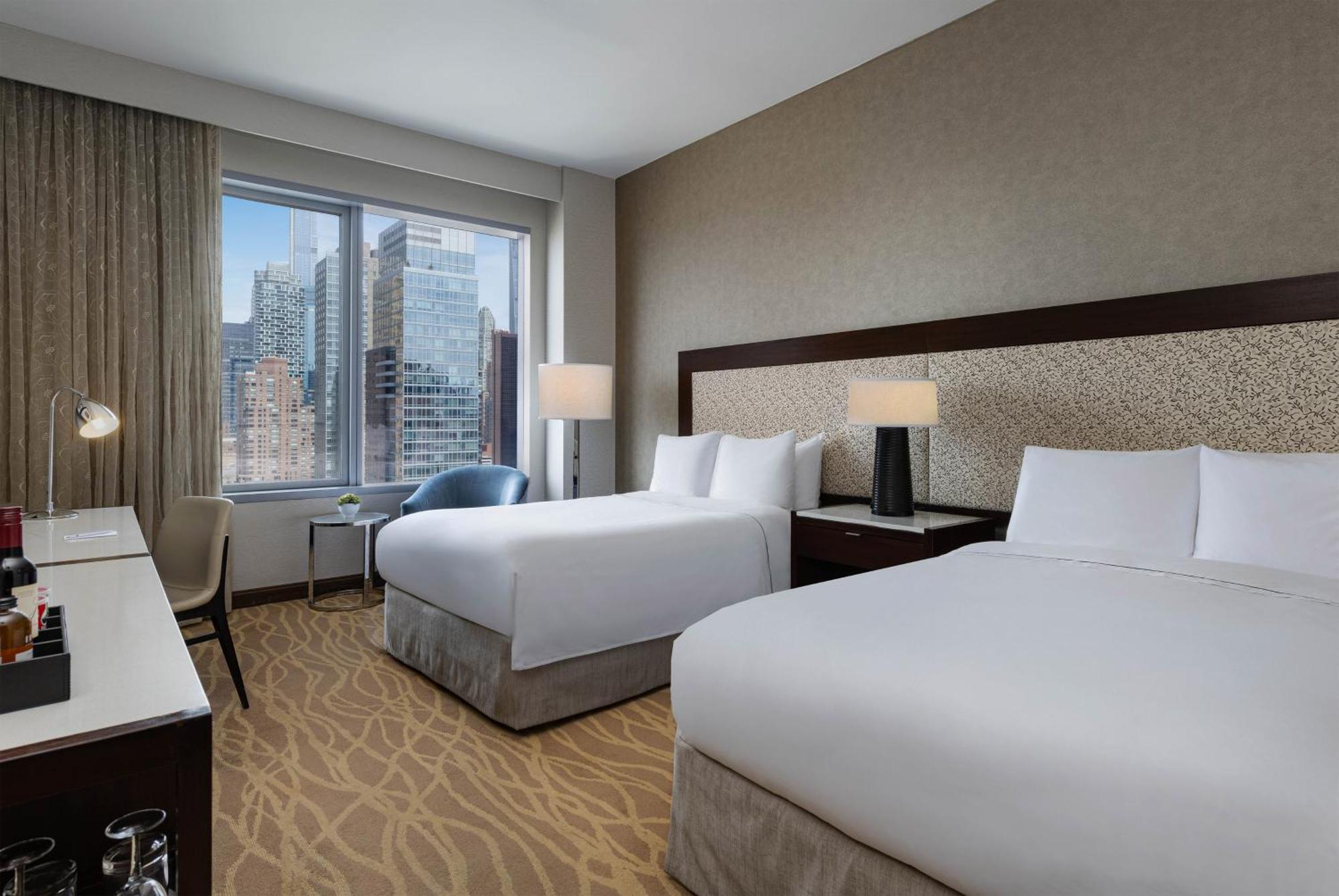 Hotel Intercontinental Times Square By Ihg 4*