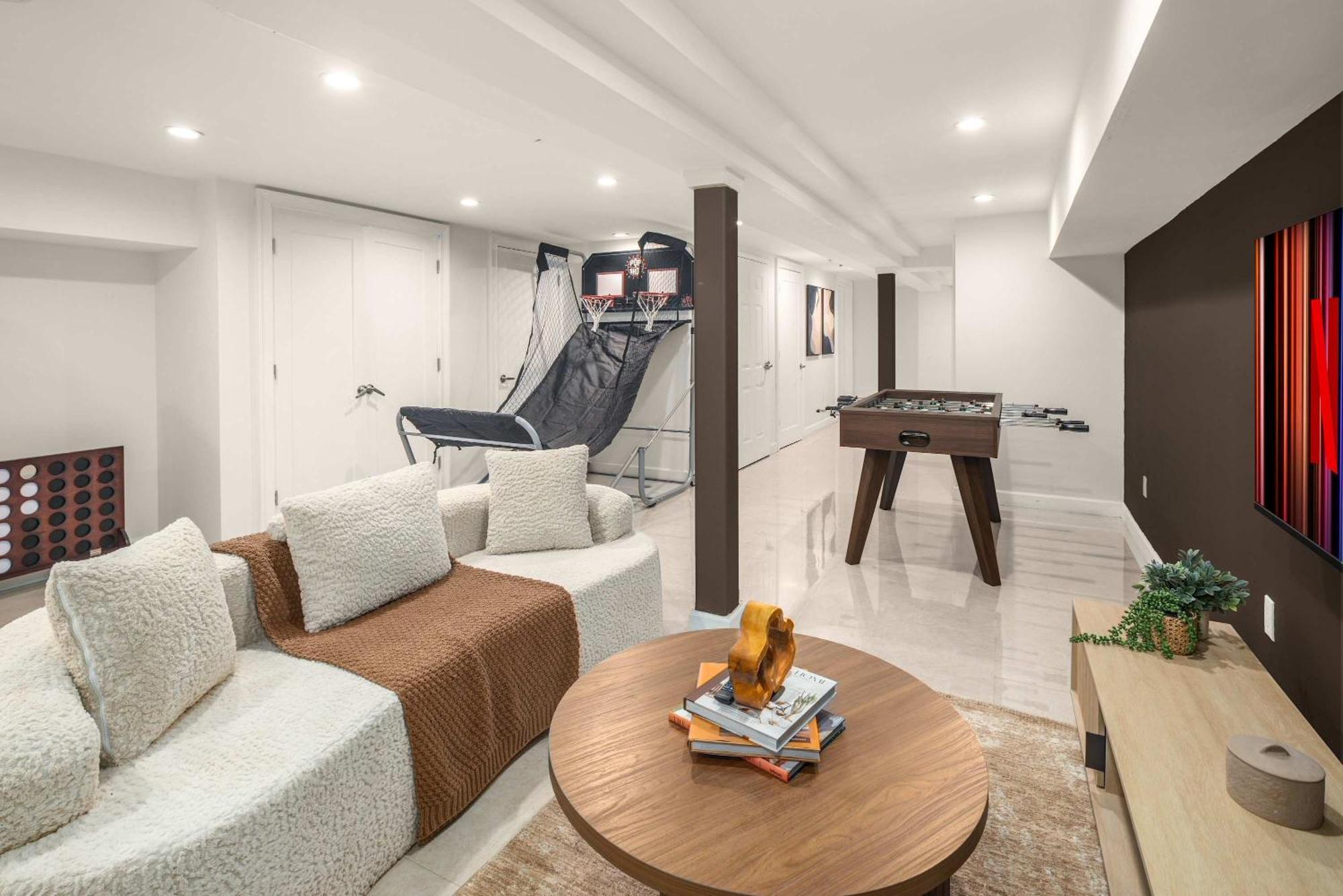 Stylish 3br Designer In Nyc New York