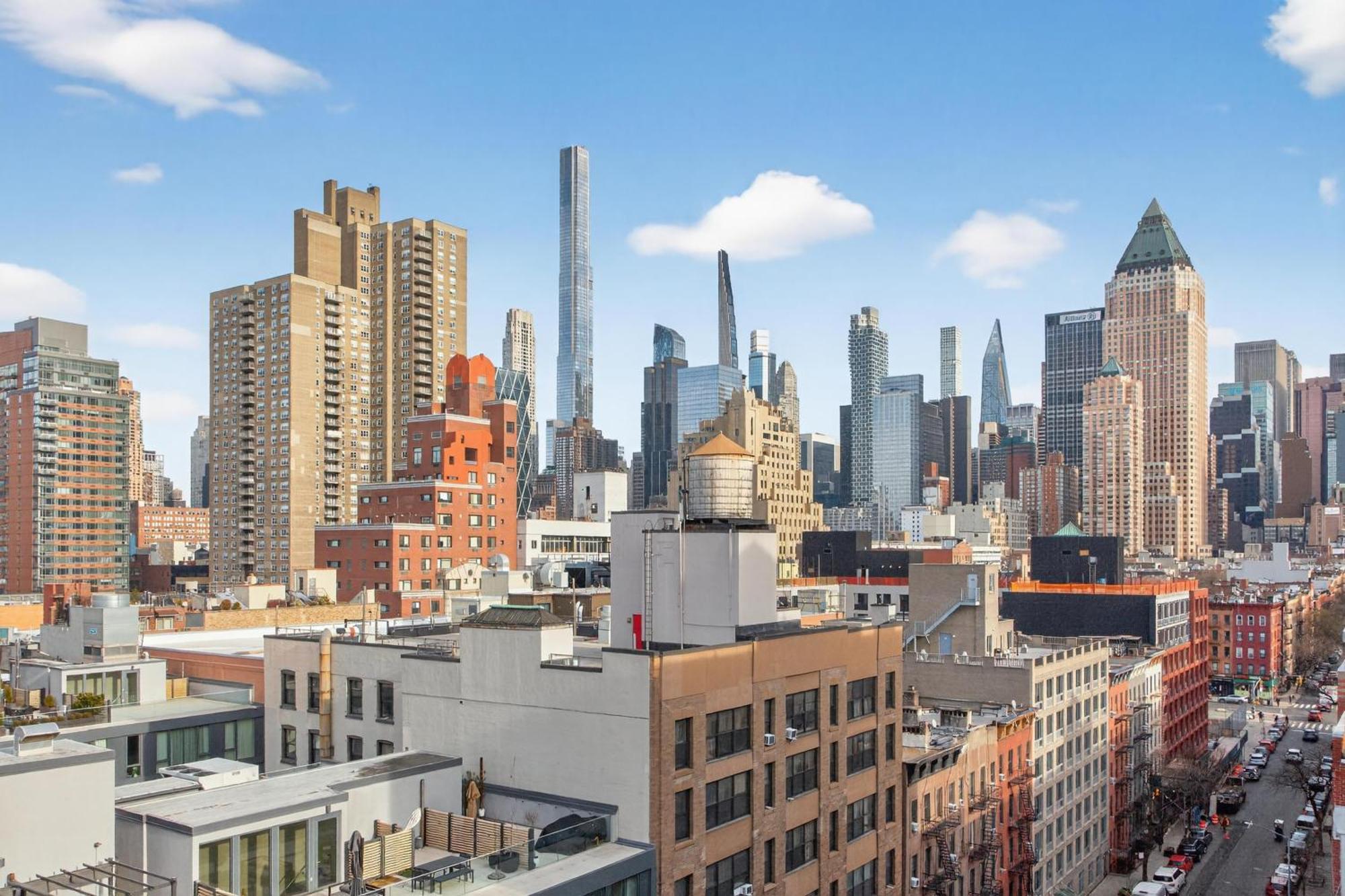 Times Square West Hotel, Bw Signature Collection Hotel 3*