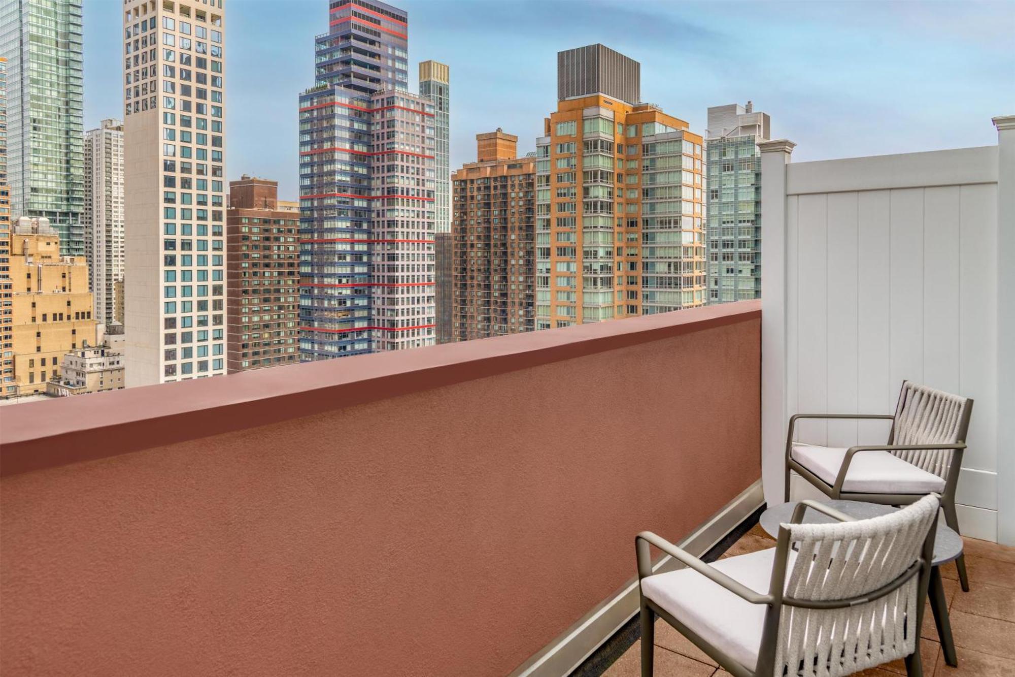 Hilton Garden Manhattan Midtown East 3*