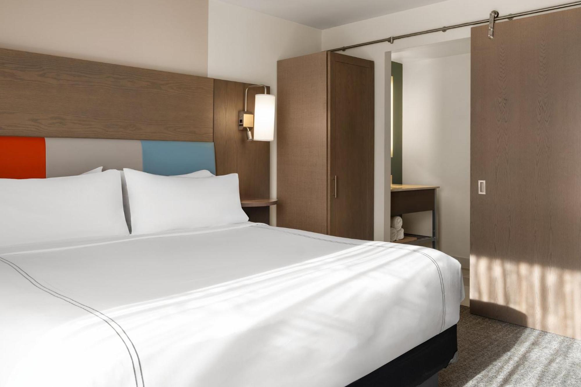 Even Brooklyn By Ihg Hotel New York