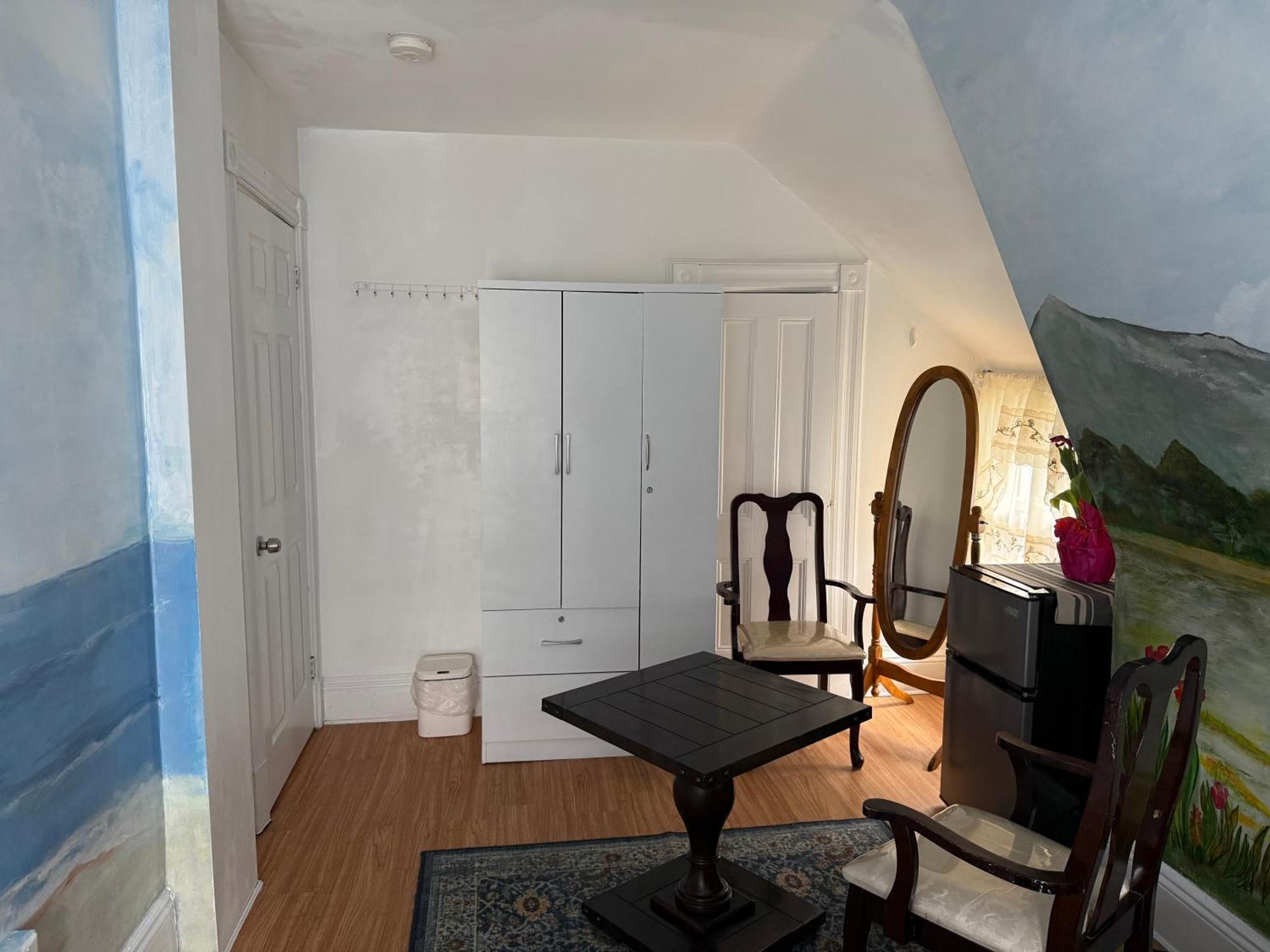 Classical American House Homestay *