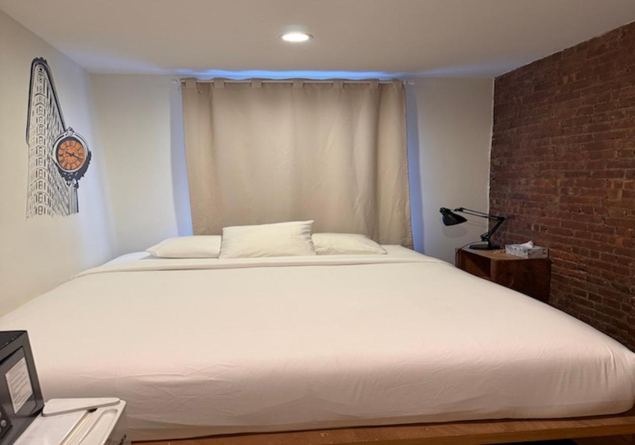 Hotel Chelsea Nyc New York