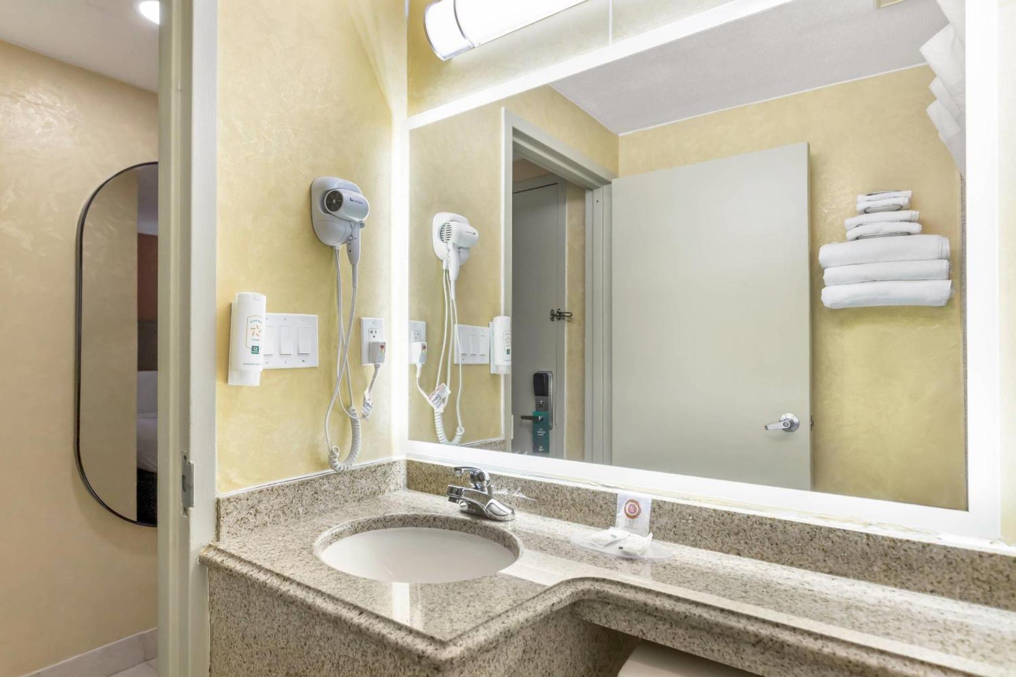 Quality Jfk Airport Rockaway Blvd New York