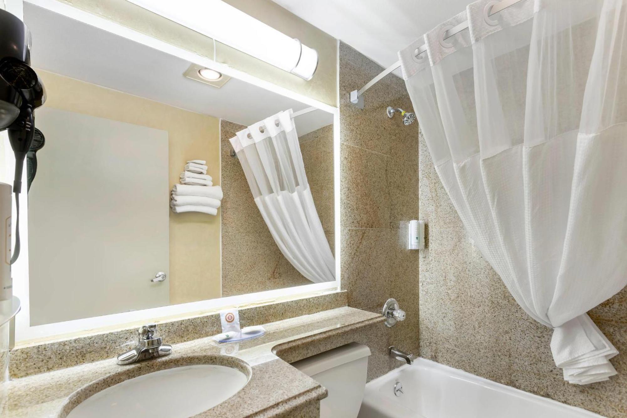 Quality Jfk Airport Rockaway Blvd 2*