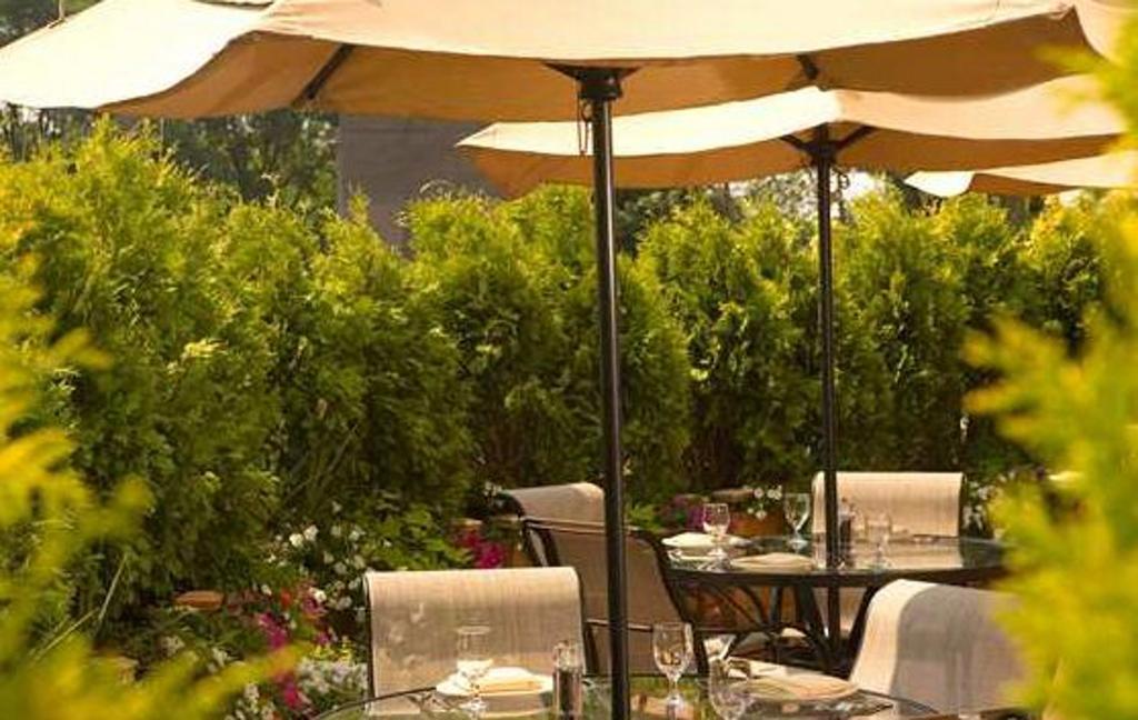 Doubletree By Hilton Jfk Airport 3* New York