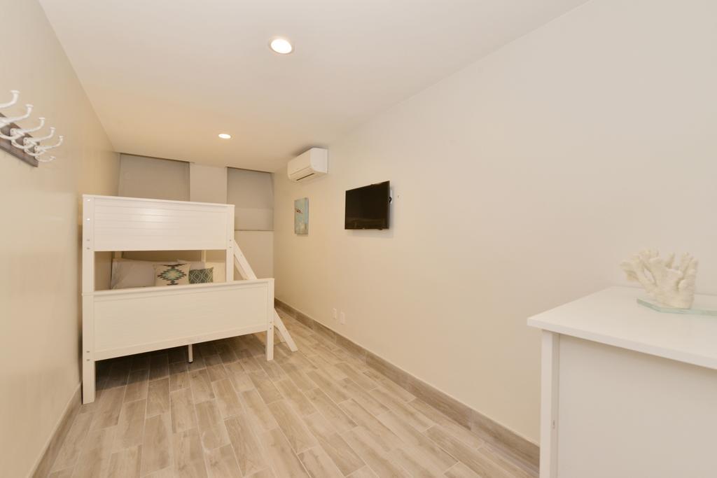 Townhouse Lincoln Center Apartment